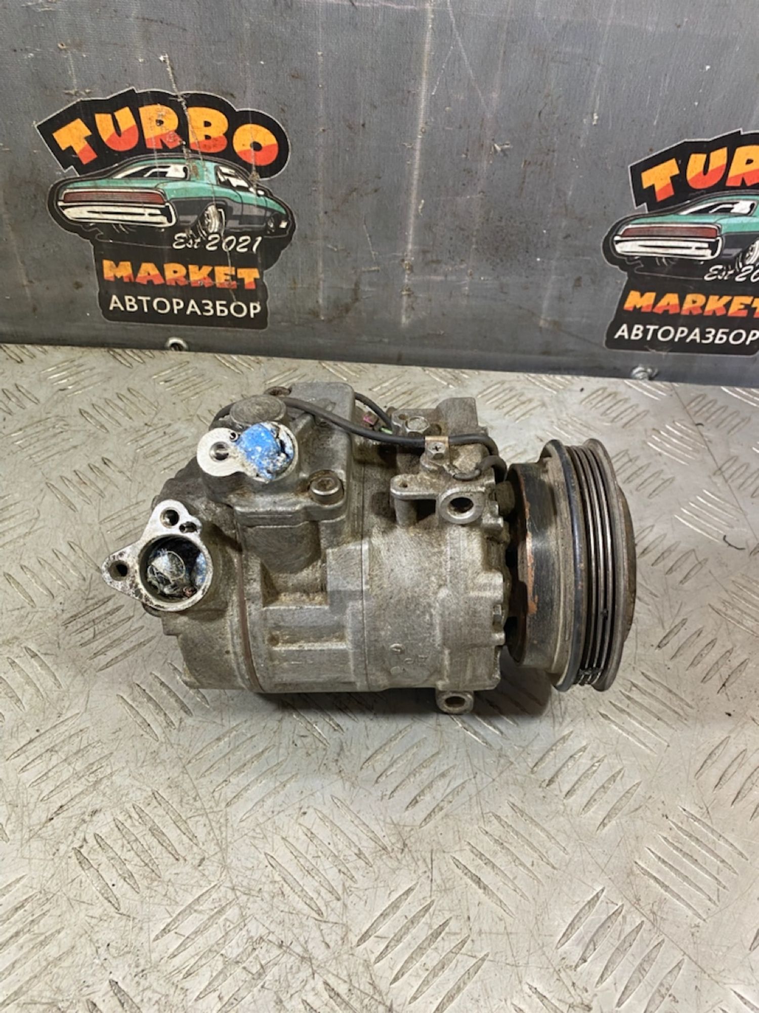 https://ycs.partsauto.market/partsauto-images/thmbs/userImages/7493bedda53ffbba18042670cc6fed05/part/c71b0073-a844-4095-abb8-677f4789e926_1721415356551.jpg