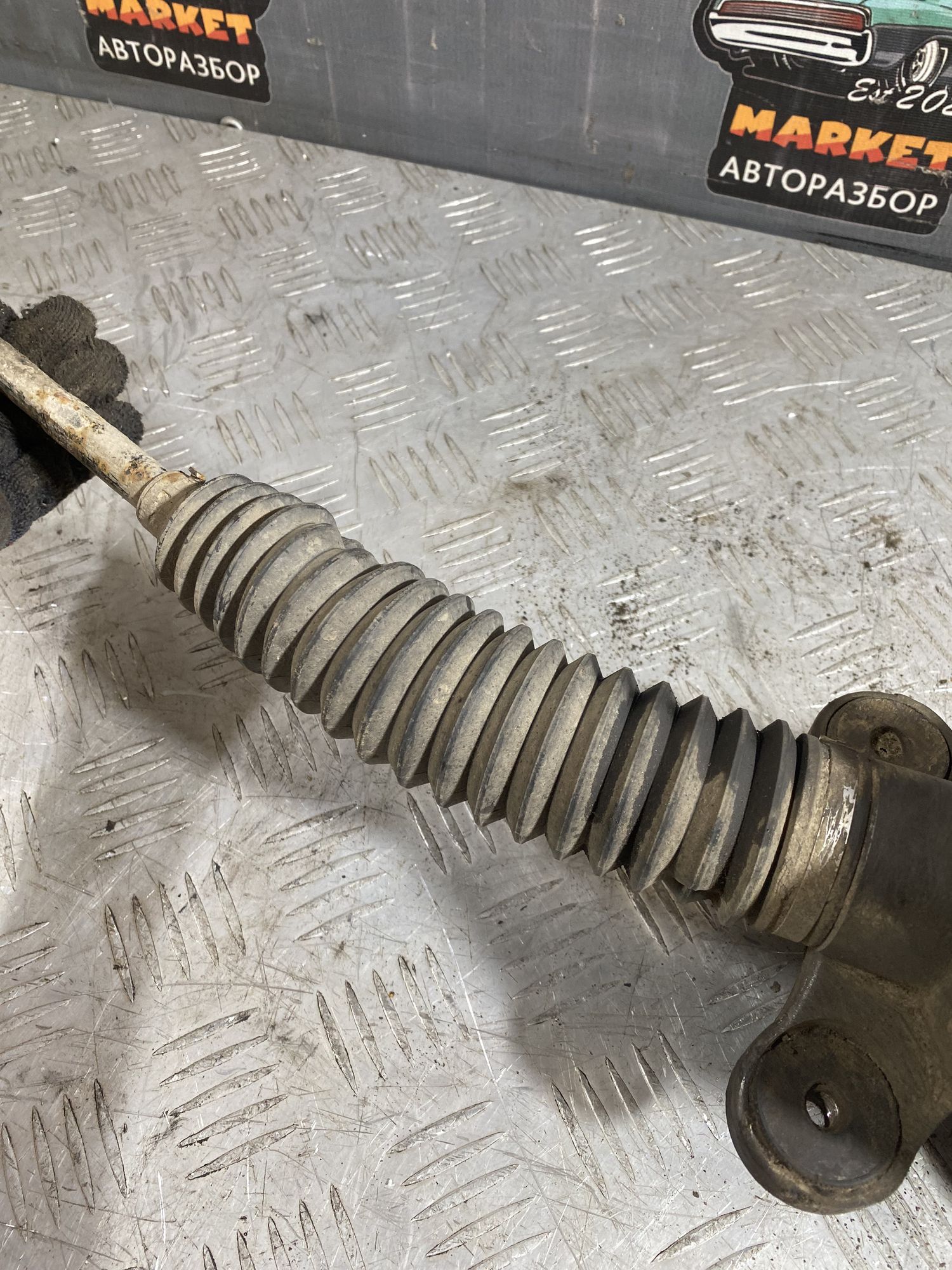 https://ycs.partsauto.market/partsauto-images/thmbs/userImages/7493bedda53ffbba18042670cc6fed05/part/c7a1abb8-9294-4300-b95a-8721b3fa3e8c_1718630193659.jpg