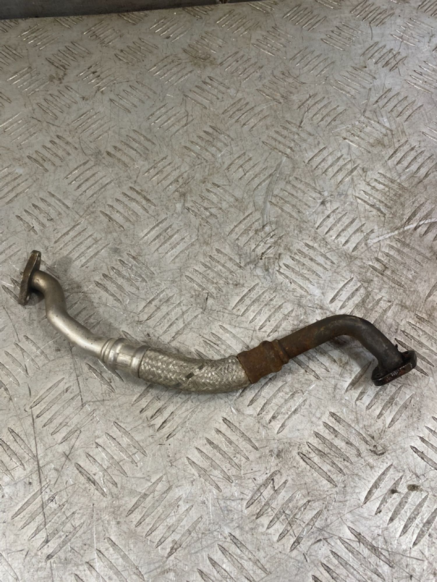 https://ycs.partsauto.market/partsauto-images/thmbs/userImages/7493bedda53ffbba18042670cc6fed05/part/c83a3ceb-617b-4402-b790-d4d4a213ba0e_1721395689961.jpg