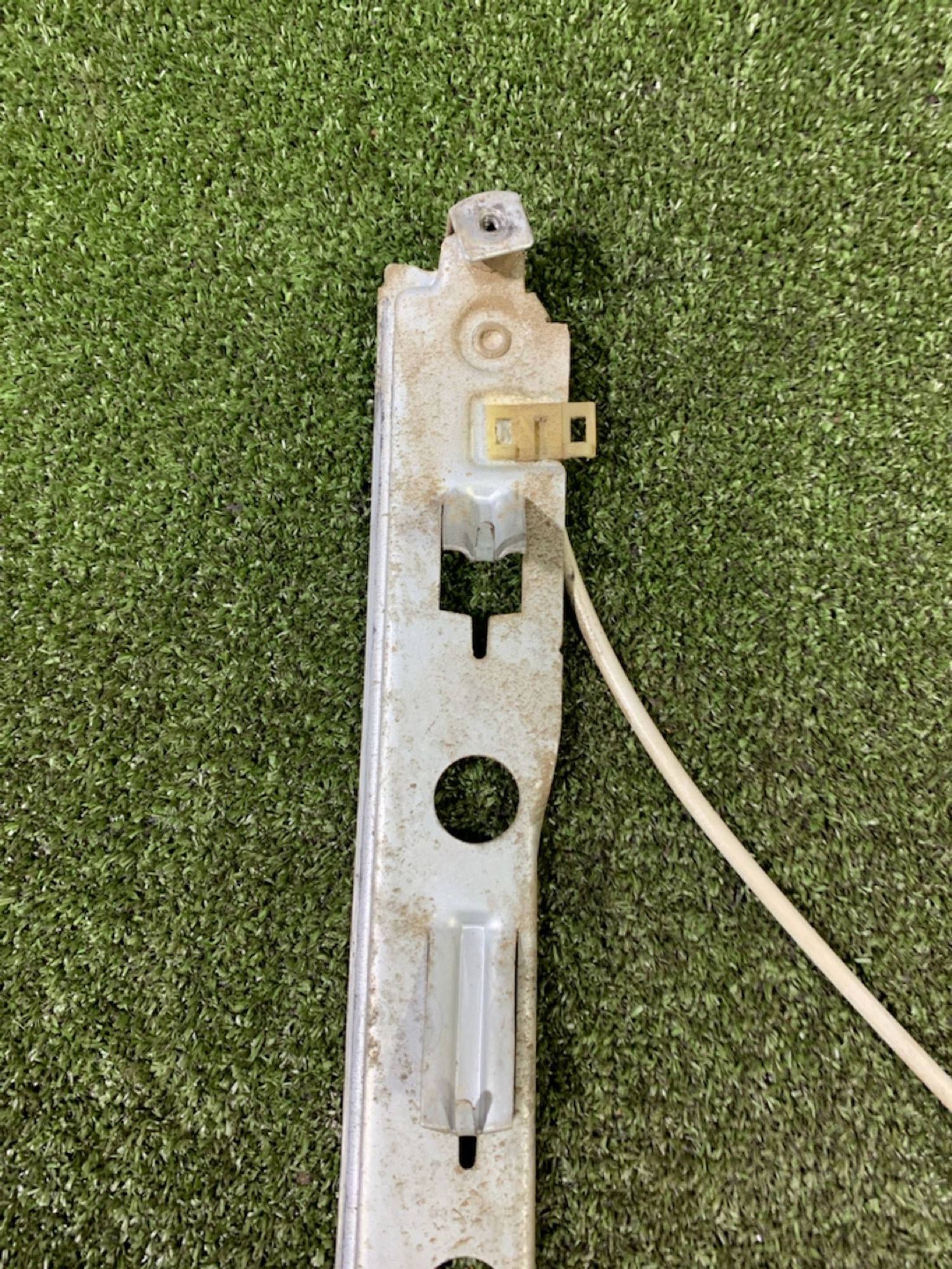 https://ycs.partsauto.market/partsauto-images/thmbs/userImages/7493bedda53ffbba18042670cc6fed05/part/c861016f-cf56-4655-938f-2dfa08e787dd_1739283075478.jpg