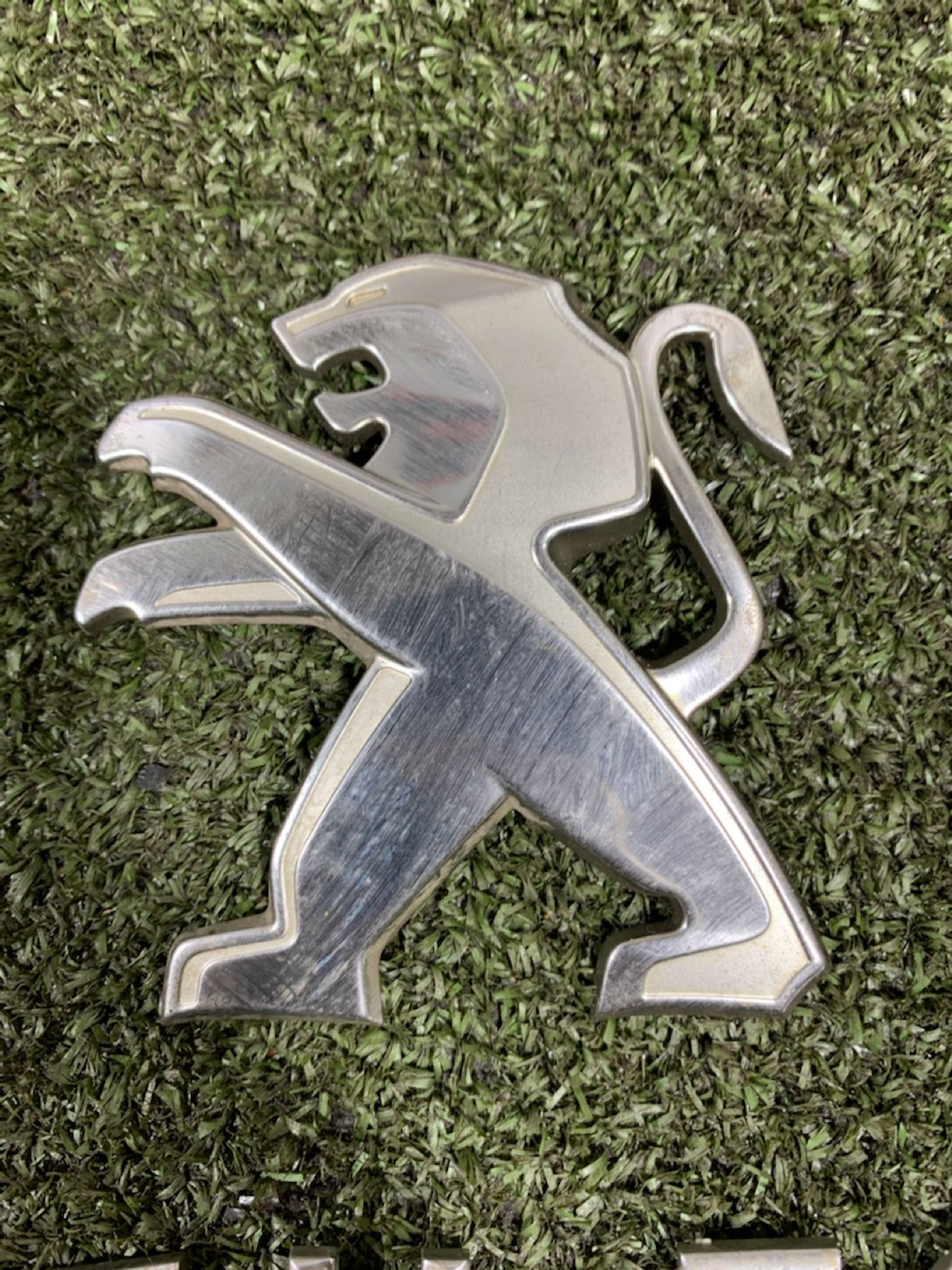 https://ycs.partsauto.market/partsauto-images/thmbs/userImages/7493bedda53ffbba18042670cc6fed05/part/c93ce315-00b8-45eb-8c9b-05b642d30c5e_1739271822304.jpg