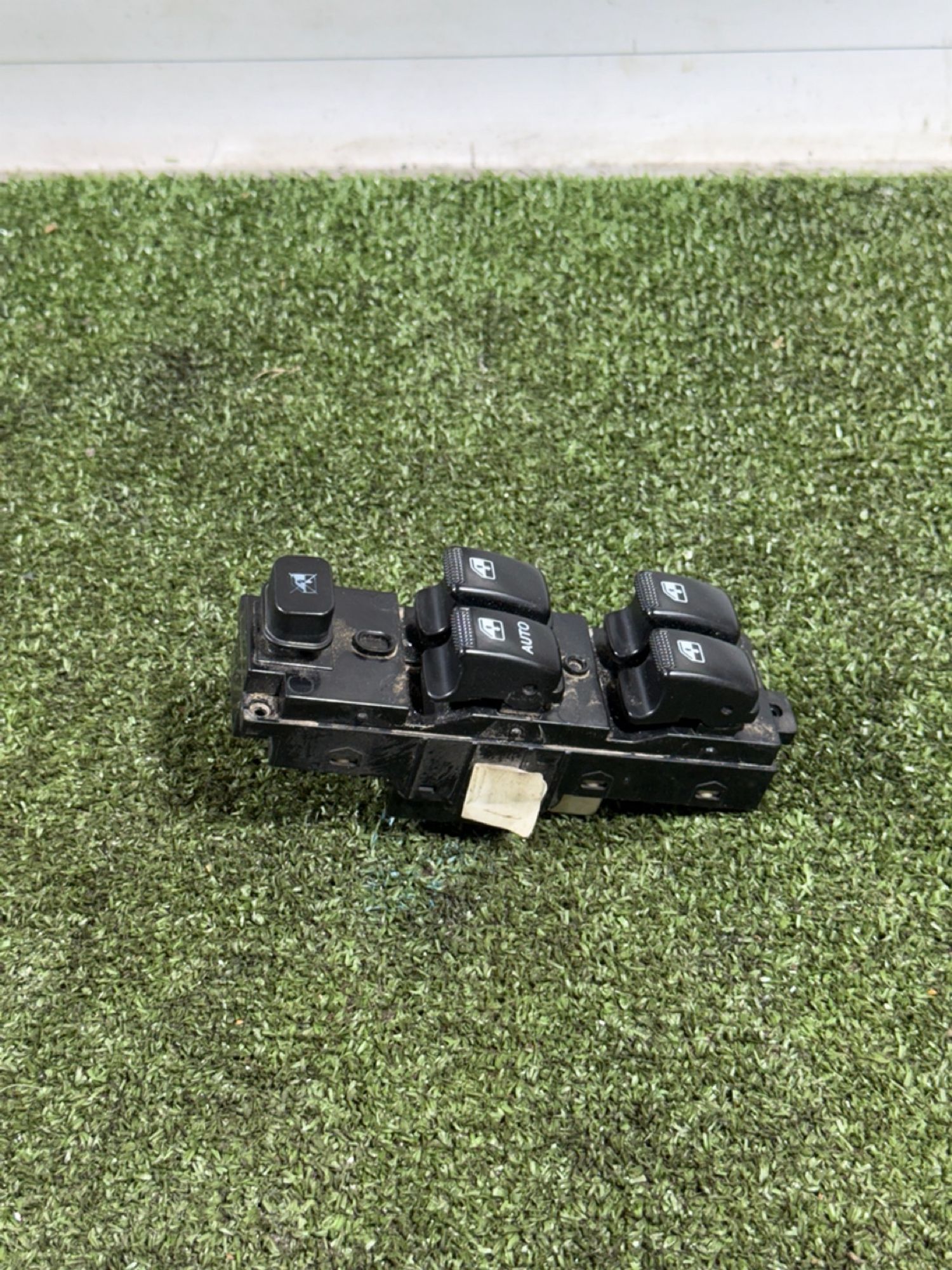 https://ycs.partsauto.market/partsauto-images/thmbs/userImages/7493bedda53ffbba18042670cc6fed05/part/caf1bc66-b248-48b0-b083-bf2def5c4096_1734616078969.jpg