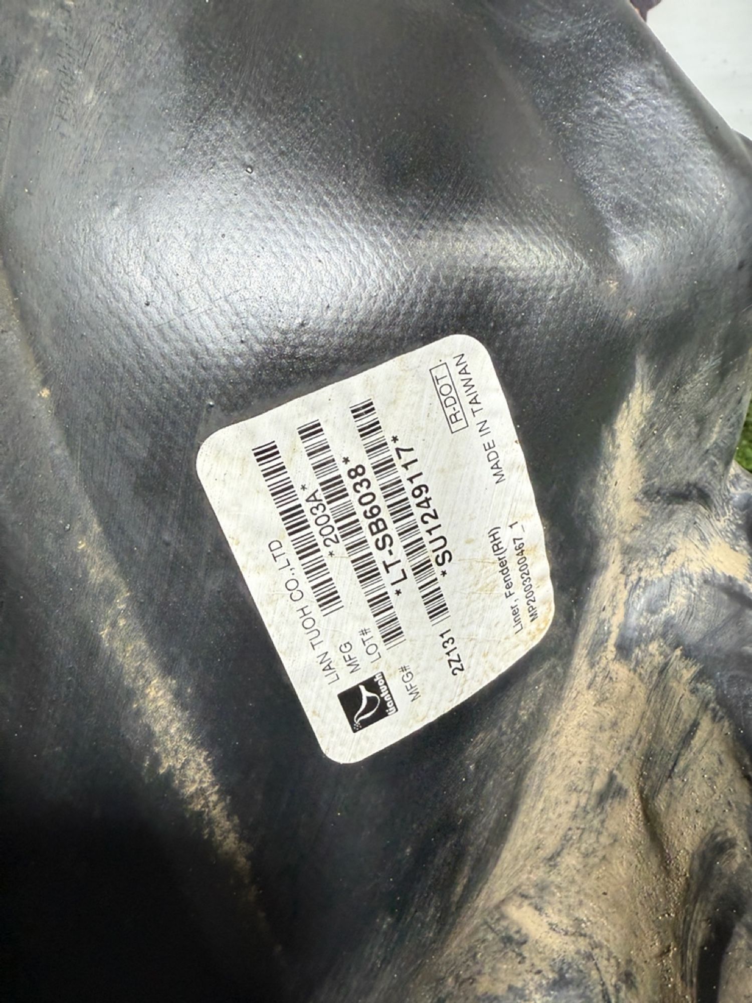 https://ycs.partsauto.market/partsauto-images/thmbs/userImages/7493bedda53ffbba18042670cc6fed05/part/cb879e58-8f0a-4cc4-a4f7-6e0af47b1cf2_1741010545011.jpg