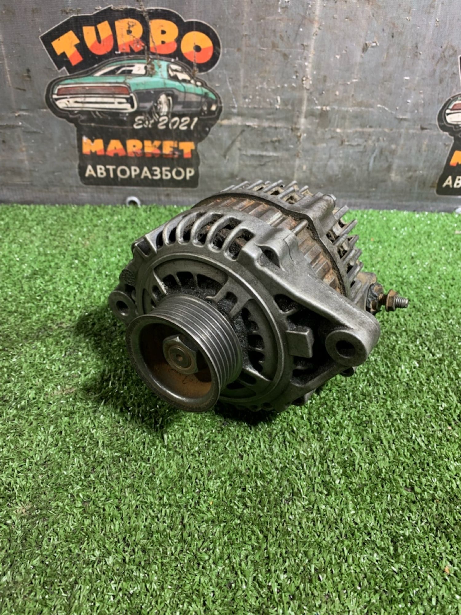 https://ycs.partsauto.market/partsauto-images/thmbs/userImages/7493bedda53ffbba18042670cc6fed05/part/cee8a64e-f991-4d7b-9346-2690f89c73aa_1731051022090.jpg