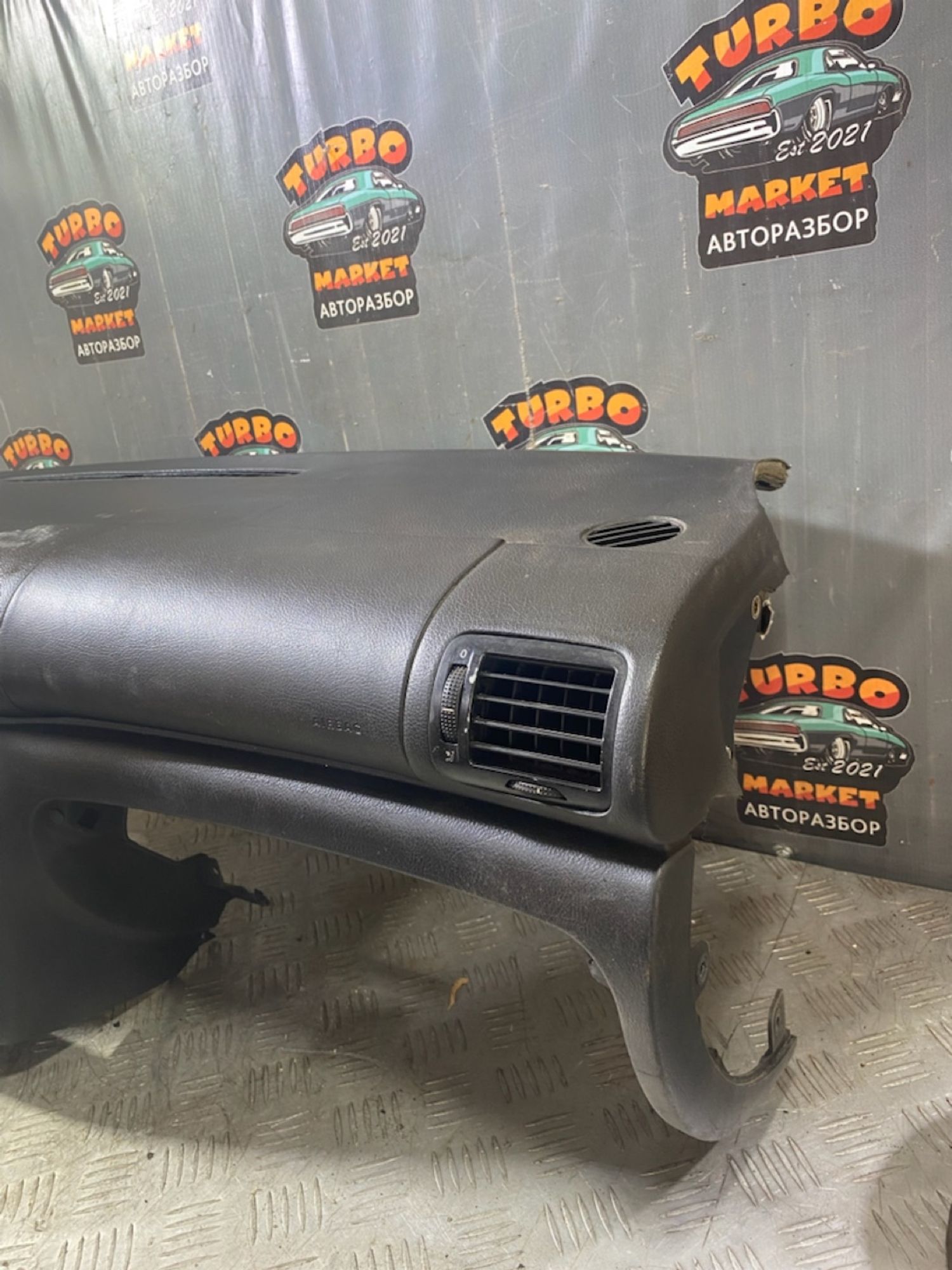 https://ycs.partsauto.market/partsauto-images/thmbs/userImages/7493bedda53ffbba18042670cc6fed05/part/cf5df624-cc23-4065-8c21-87a0980176a6_1721458158269.jpg