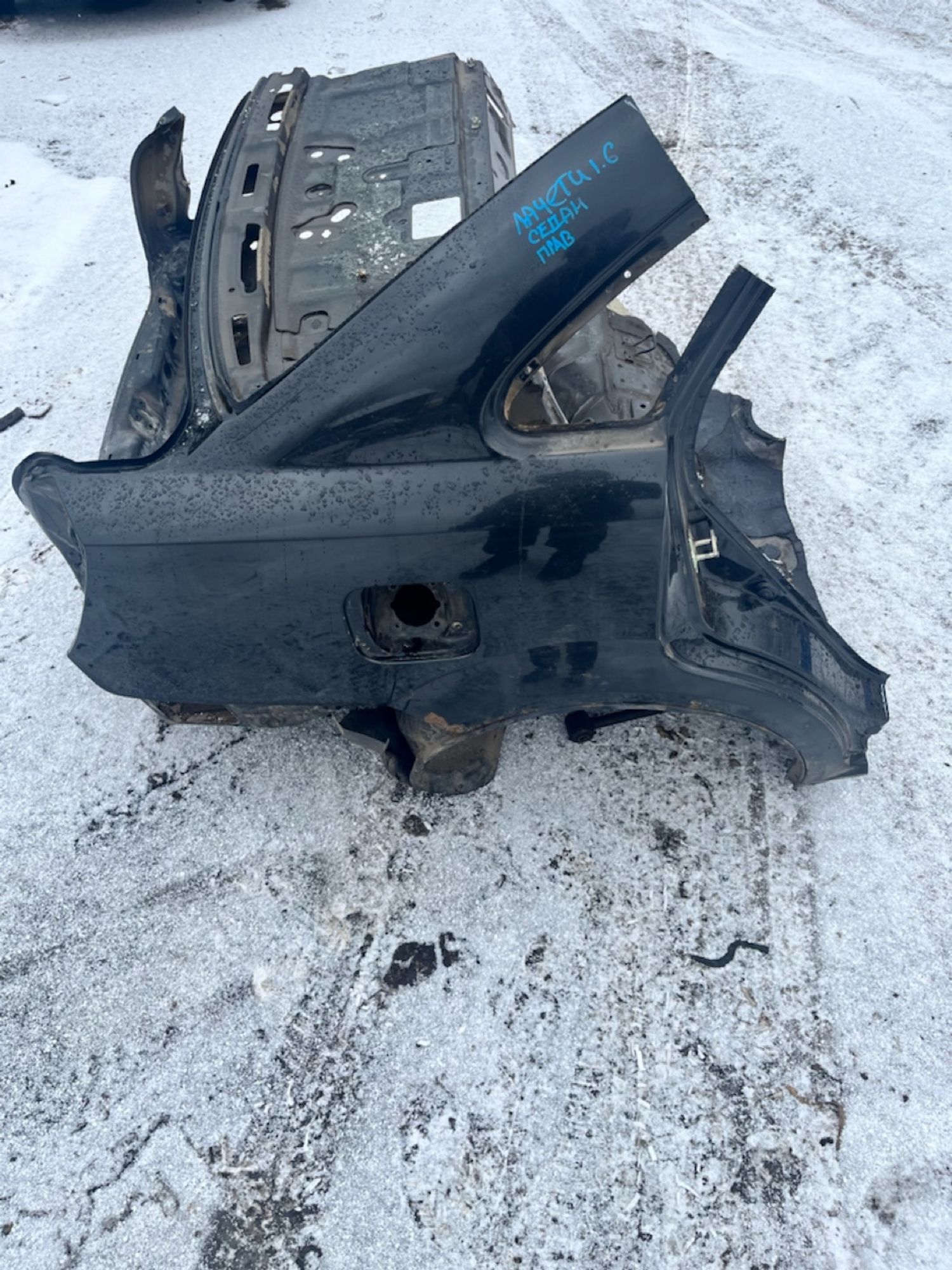 https://ycs.partsauto.market/partsauto-images/thmbs/userImages/7493bedda53ffbba18042670cc6fed05/part/d18f28d4-d203-4a70-b290-5a2903833431_1730968696499.jpg