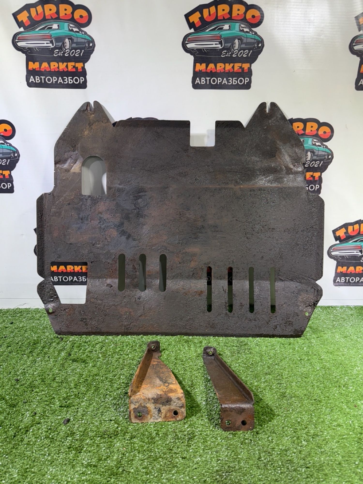 https://ycs.partsauto.market/partsauto-images/thmbs/userImages/7493bedda53ffbba18042670cc6fed05/part/d34254c6-e264-4172-8f22-44564b6b1699_1740140602612.jpg