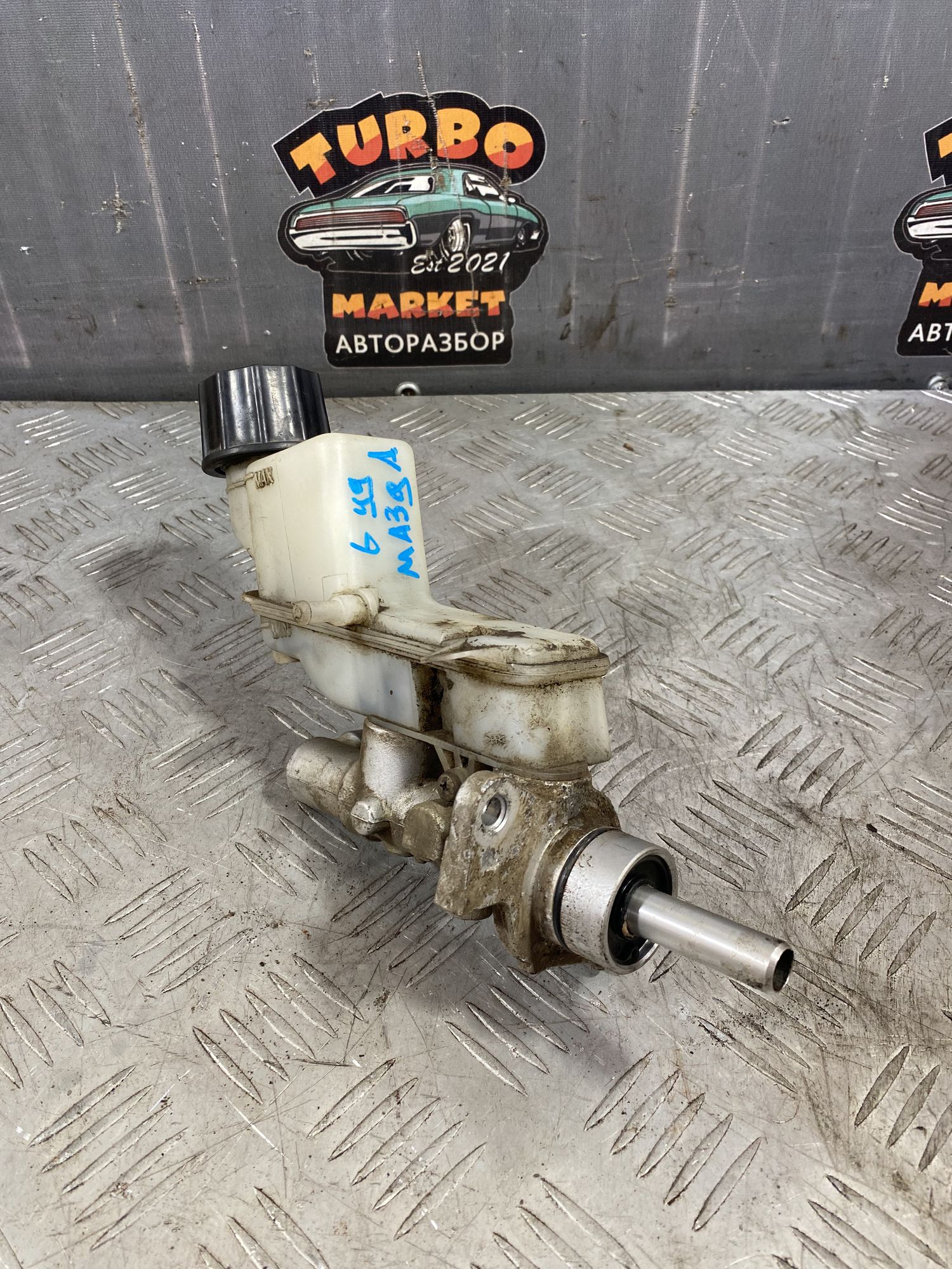 https://ycs.partsauto.market/partsauto-images/thmbs/userImages/7493bedda53ffbba18042670cc6fed05/part/d53a2196-6e6e-41aa-8e54-a14a38e3a8ac_1720175832422.jpg