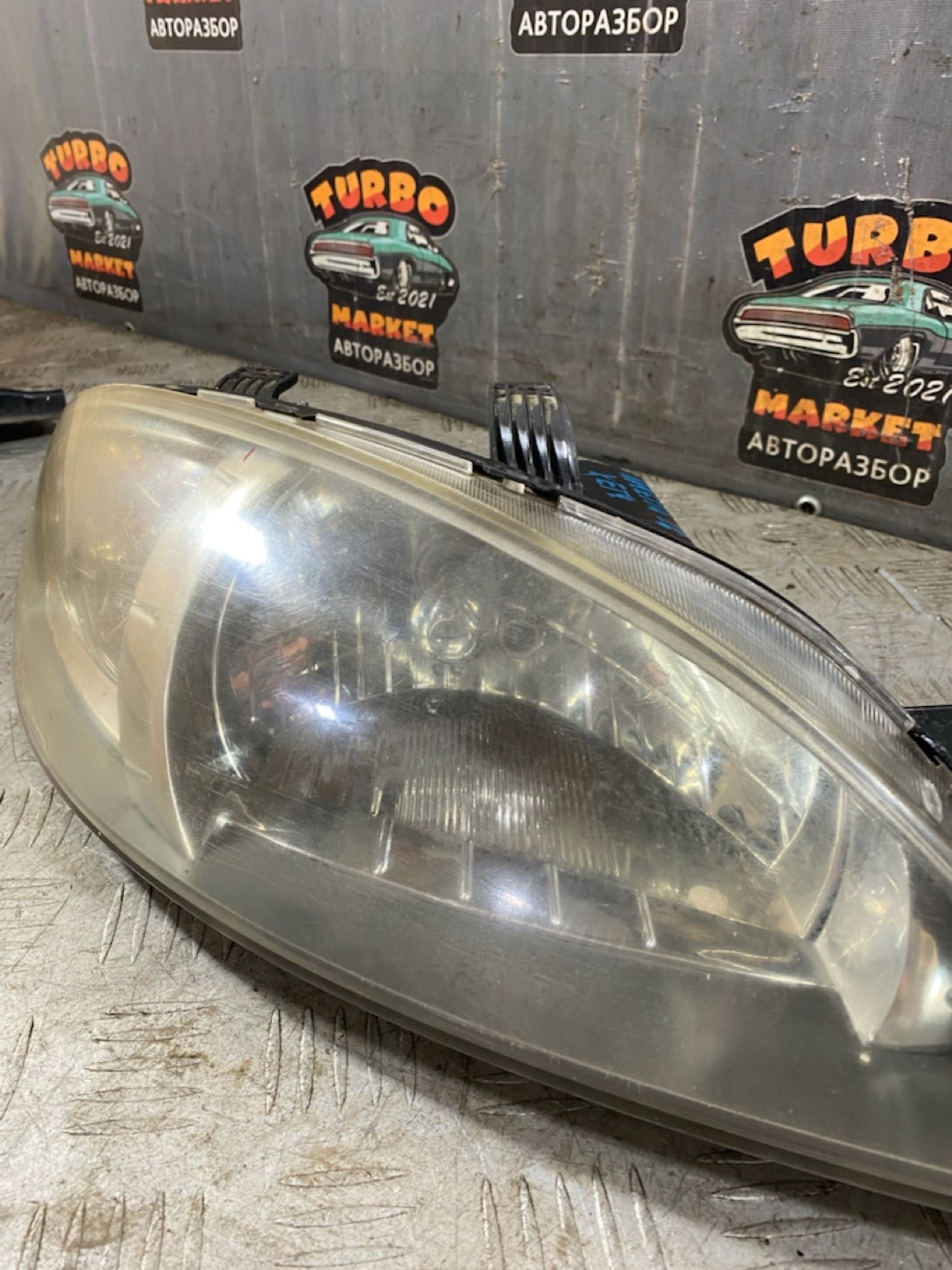 https://ycs.partsauto.market/partsauto-images/thmbs/userImages/7493bedda53ffbba18042670cc6fed05/part/d63eedfe-481e-4405-8942-5304dbfcd7be_1725628276116.jpg