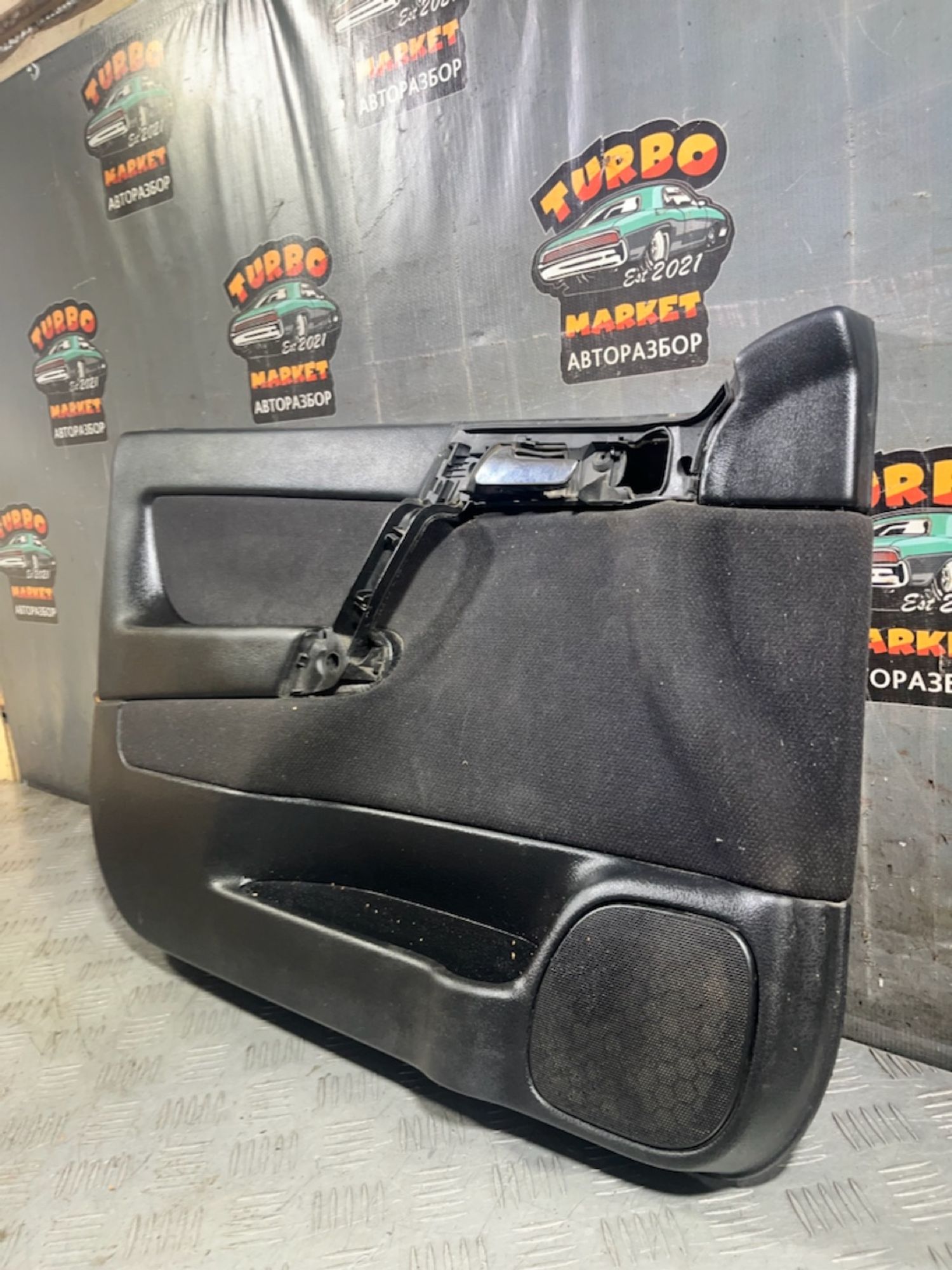 https://ycs.partsauto.market/partsauto-images/thmbs/userImages/7493bedda53ffbba18042670cc6fed05/part/d66c4c11-444e-4467-887c-ecc4287ea977_1729770790929.jpg