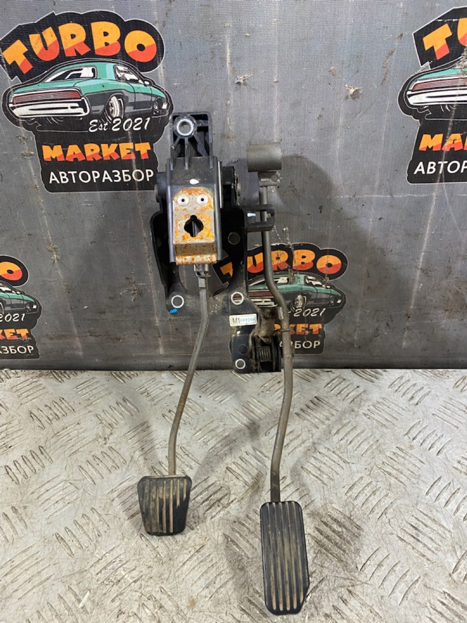 https://ycs.partsauto.market/partsauto-images/thmbs/userImages/7493bedda53ffbba18042670cc6fed05/part/d7e83123-ac07-4d05-b715-a2474aad55b8_1723205608423.jpg