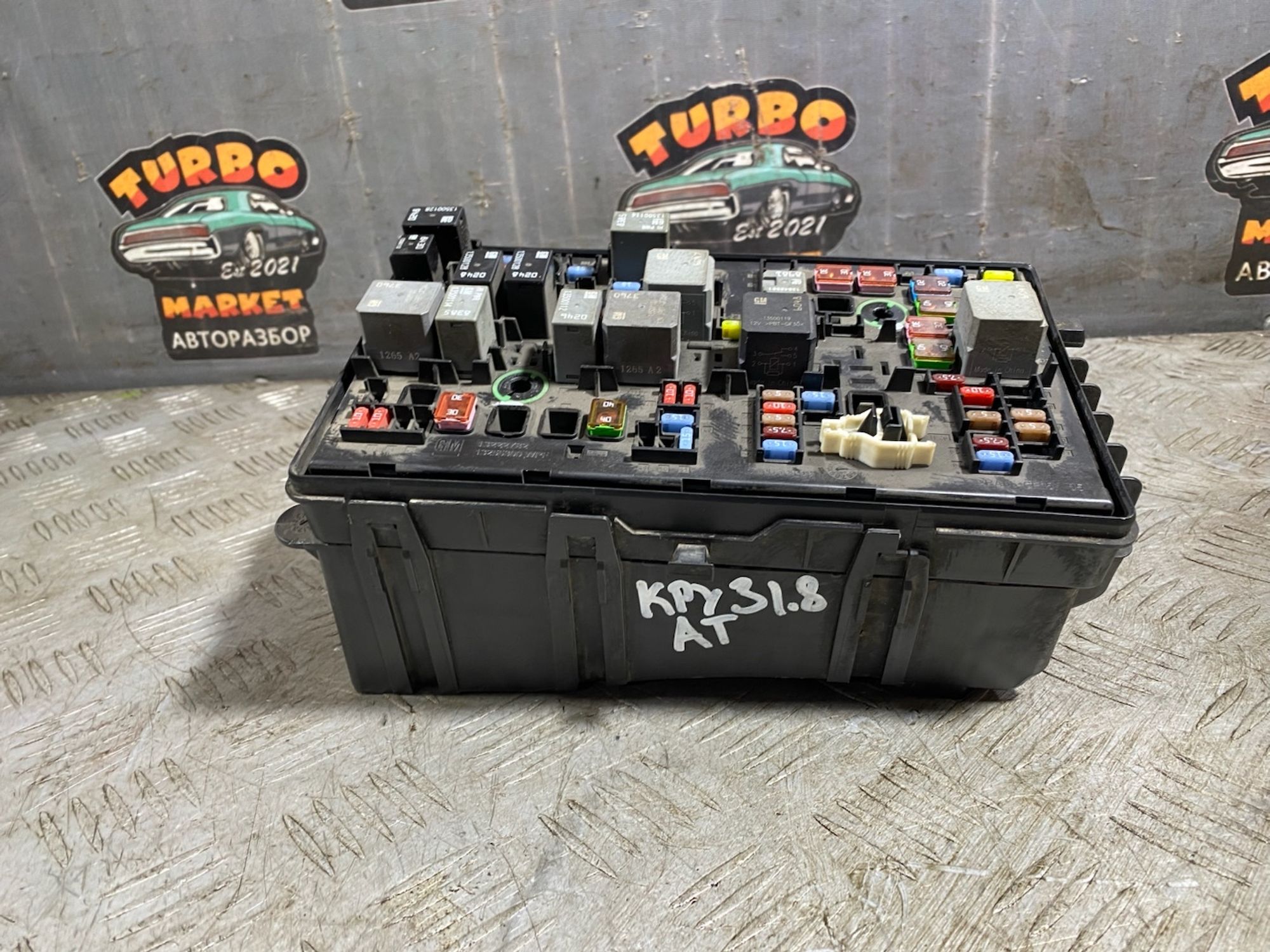 https://ycs.partsauto.market/partsauto-images/thmbs/userImages/7493bedda53ffbba18042670cc6fed05/part/d979b0e4-c602-4e28-94d8-99e13e017587_1728562776305.jpg