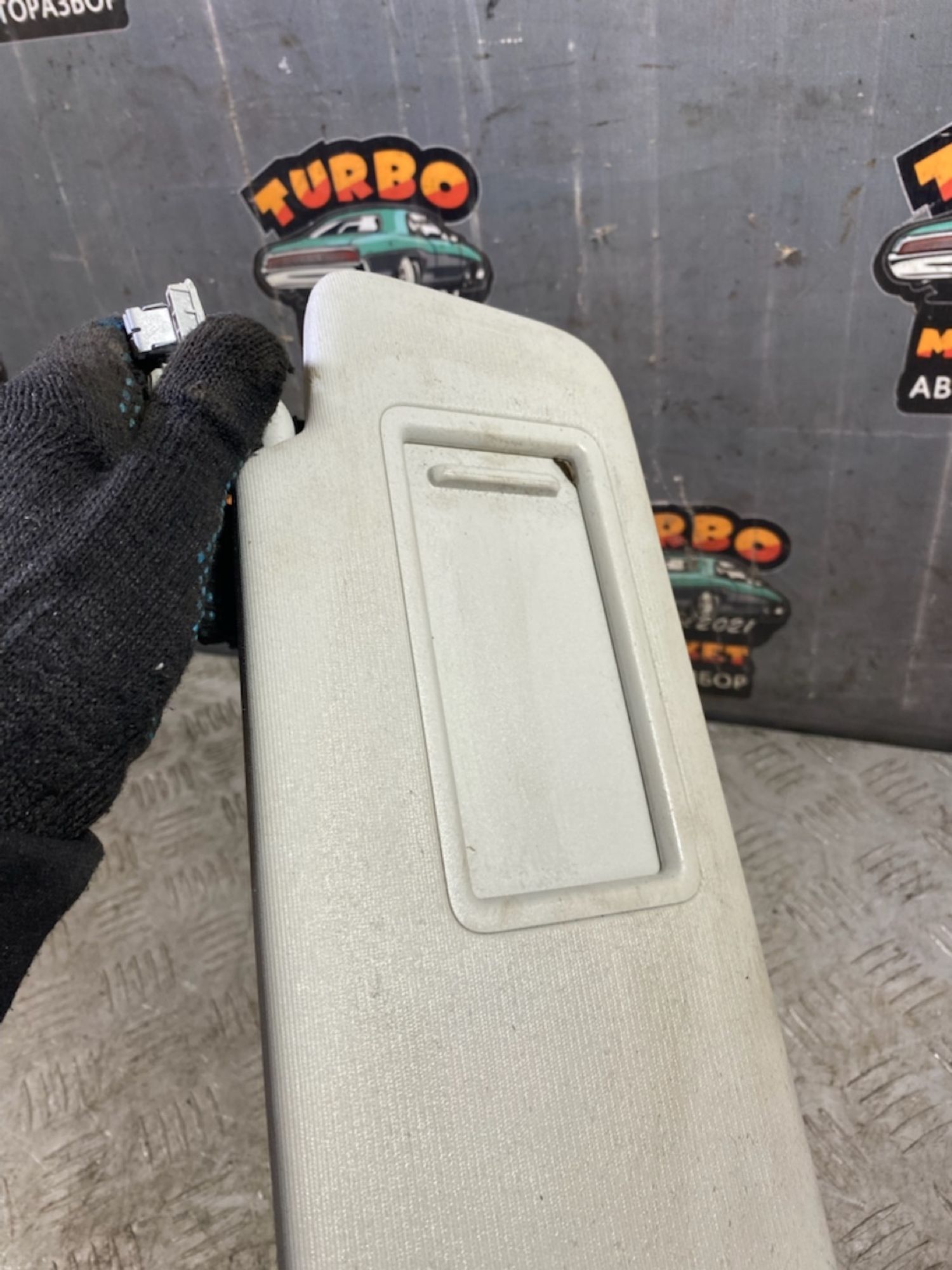 https://ycs.partsauto.market/partsauto-images/thmbs/userImages/7493bedda53ffbba18042670cc6fed05/part/dbd6c3d3-747a-461a-b5c8-bd823362ddc3_1724320568276.jpg