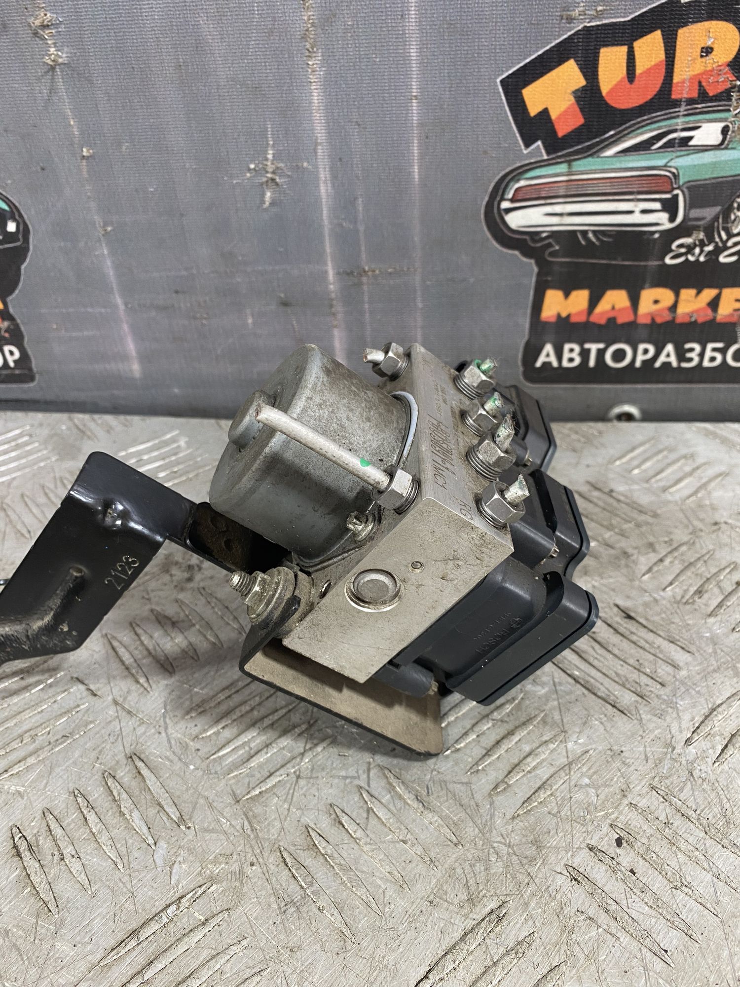 https://ycs.partsauto.market/partsauto-images/thmbs/userImages/7493bedda53ffbba18042670cc6fed05/part/dd78dce1-d7c7-4e84-9073-dd69b433ab76_1718716626080.jpg