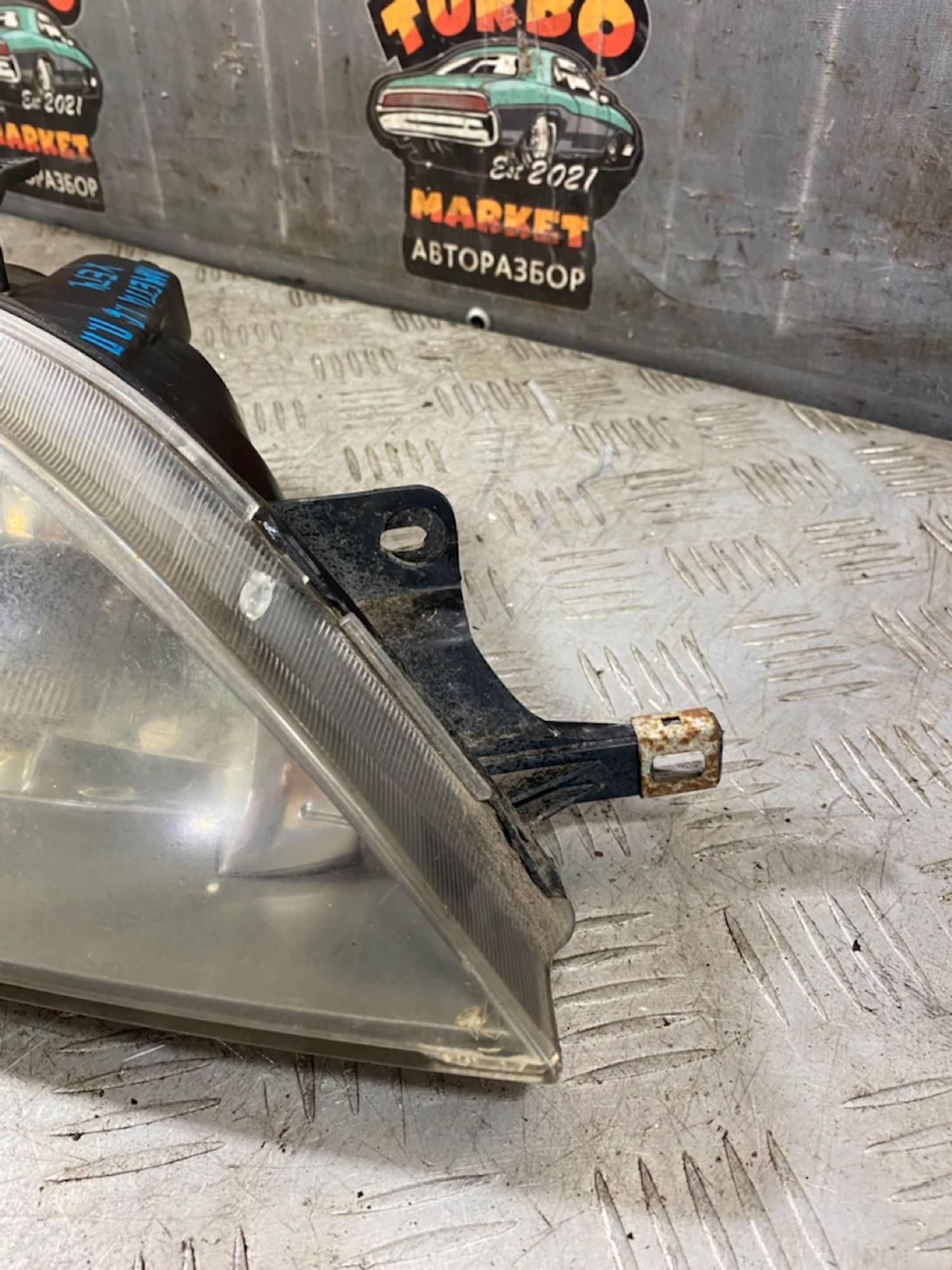 https://ycs.partsauto.market/partsauto-images/thmbs/userImages/7493bedda53ffbba18042670cc6fed05/part/dece456f-f2ca-48aa-8029-cee1db412883_1725628272846.jpg