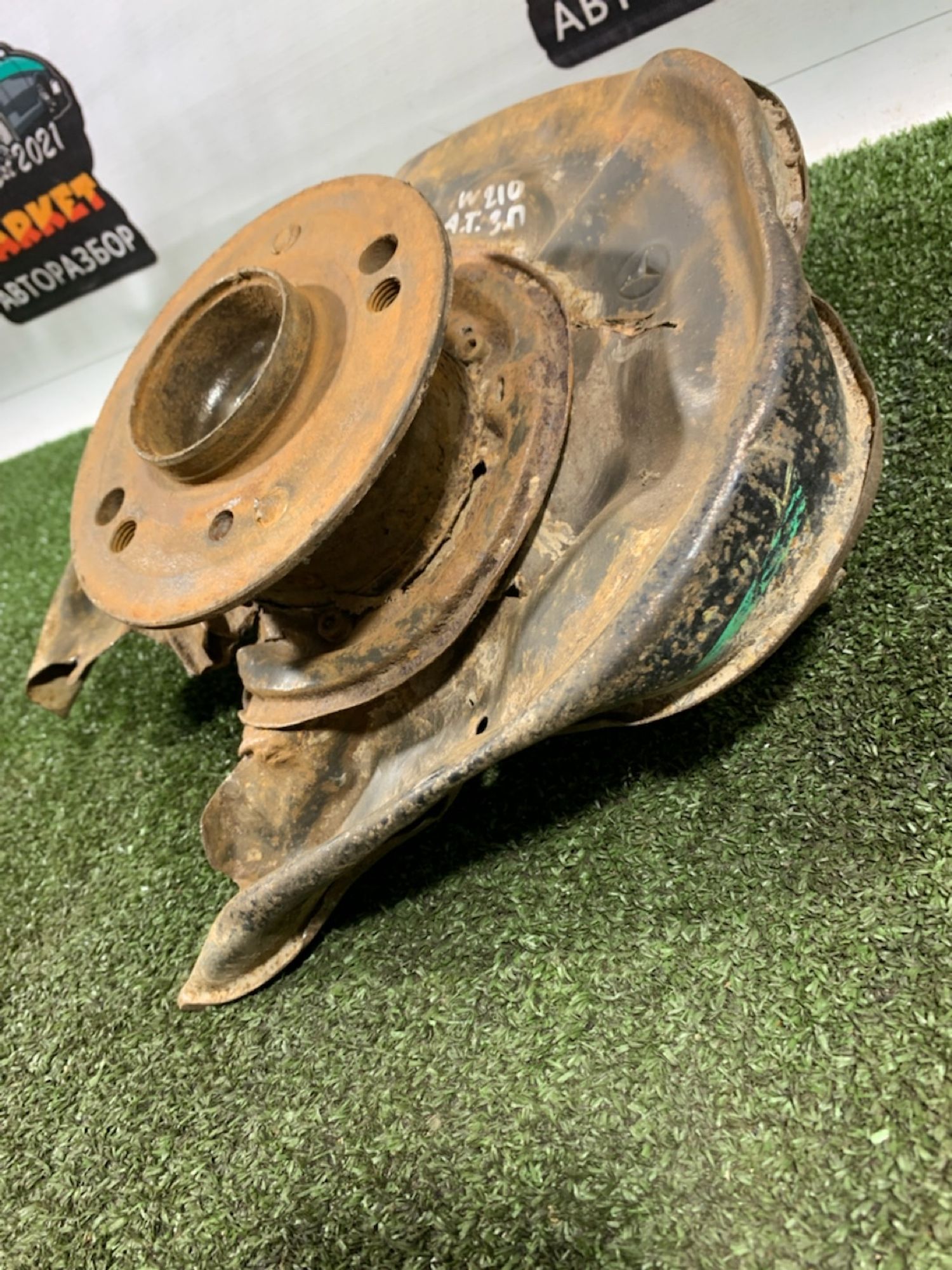 https://ycs.partsauto.market/partsauto-images/thmbs/userImages/7493bedda53ffbba18042670cc6fed05/part/dfa7c6a9-5a33-4e4c-b348-dbe783abef88_1736515872745.jpg