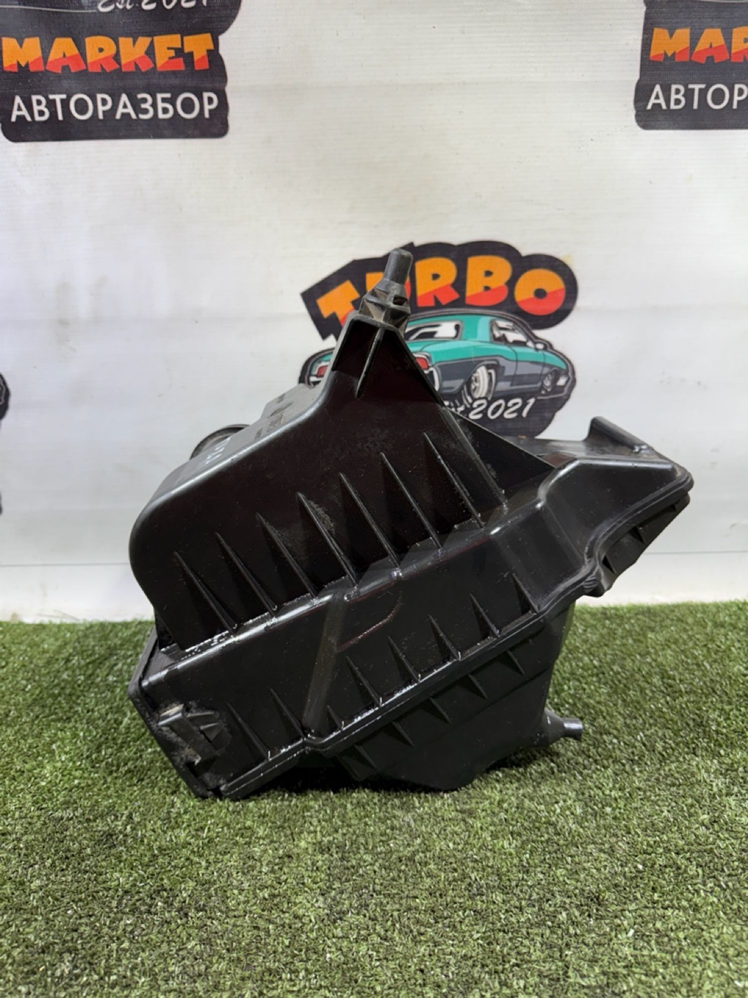 https://ycs.partsauto.market/partsauto-images/thmbs/userImages/7493bedda53ffbba18042670cc6fed05/part/dfc04592-cc6c-40b5-af4a-1cca4a02ac46_1736162707376.jpg