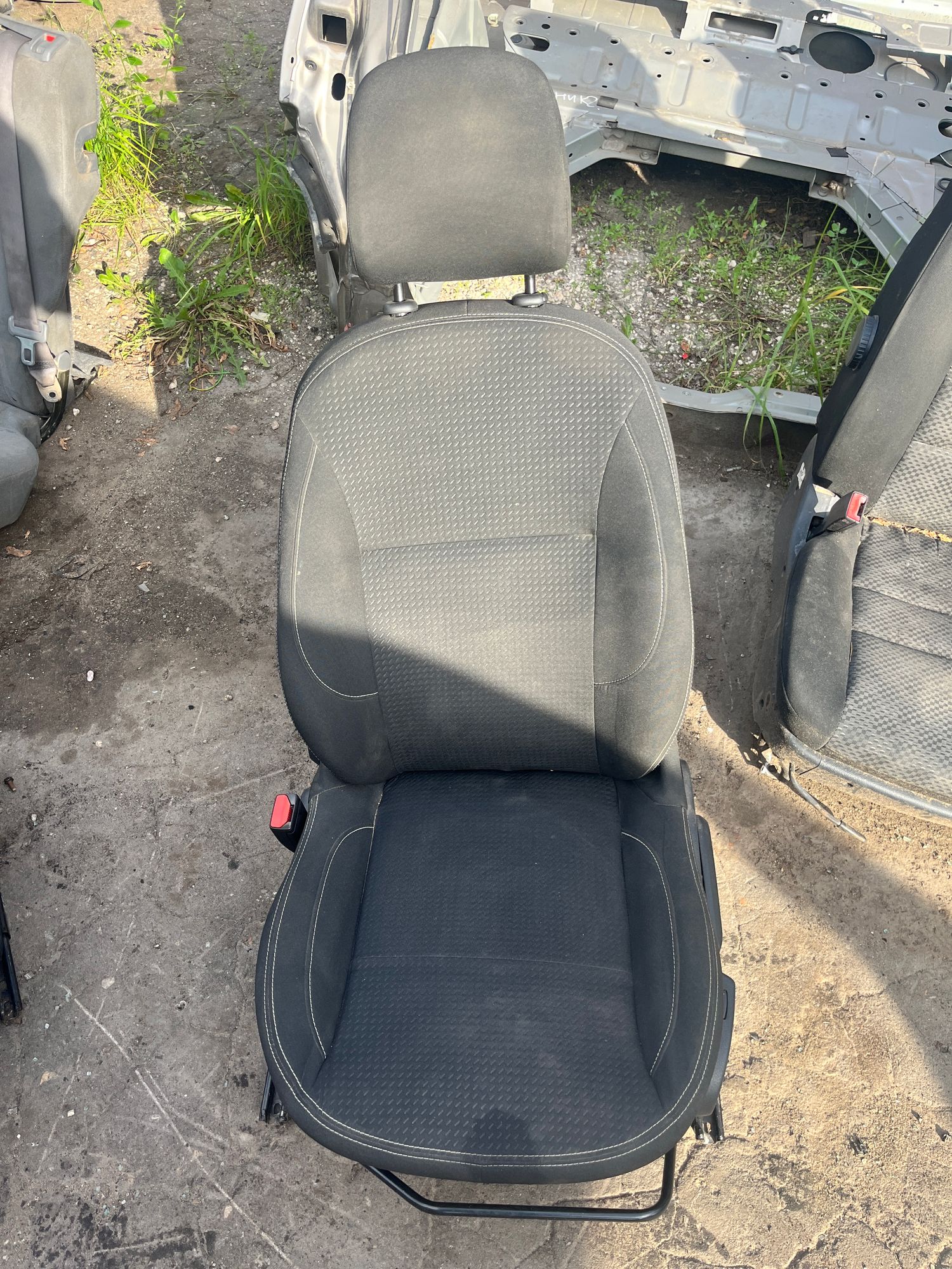 https://ycs.partsauto.market/partsauto-images/thmbs/userImages/7493bedda53ffbba18042670cc6fed05/part/dfc7ad27-bd28-405e-bad9-17f6fc336e1a_1719500837860.jpg