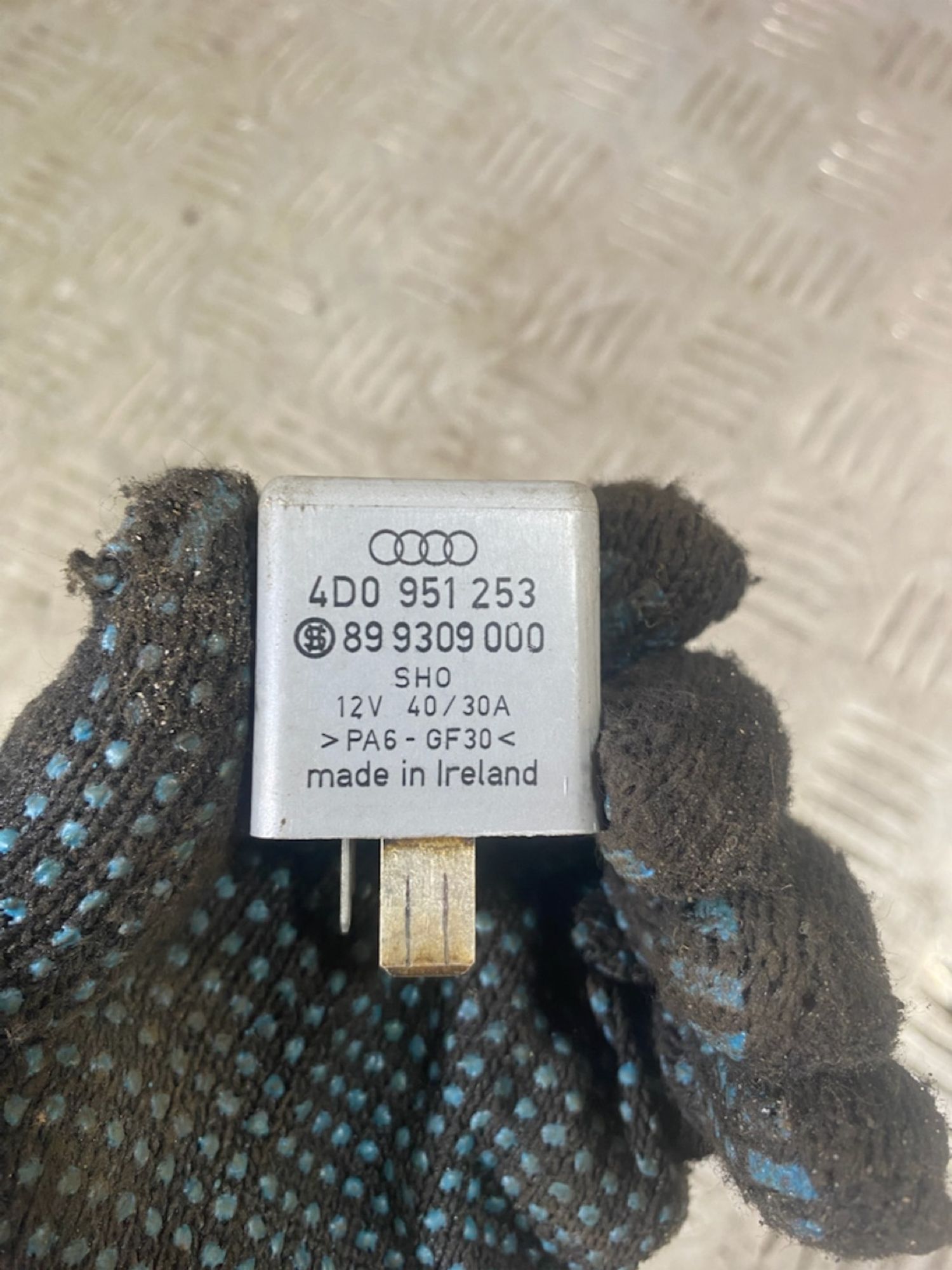 https://ycs.partsauto.market/partsauto-images/thmbs/userImages/7493bedda53ffbba18042670cc6fed05/part/e1194939-8419-4b9d-be3a-634d74cb94d5_1721405865617.jpg