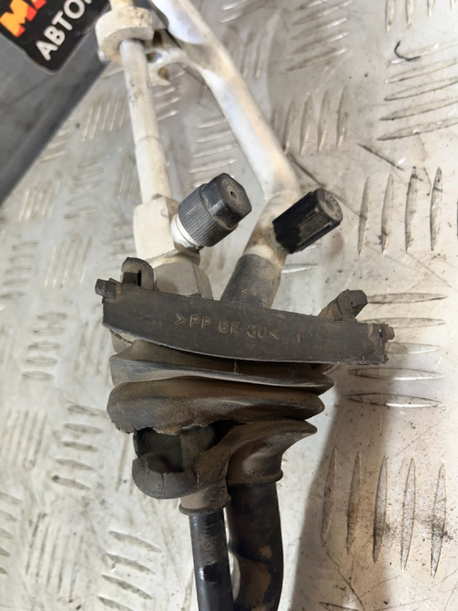 https://ycs.partsauto.market/partsauto-images/thmbs/userImages/7493bedda53ffbba18042670cc6fed05/part/e237de6e-7ca0-431a-b8bd-9e7782aaf12e_1721322997654.jpg