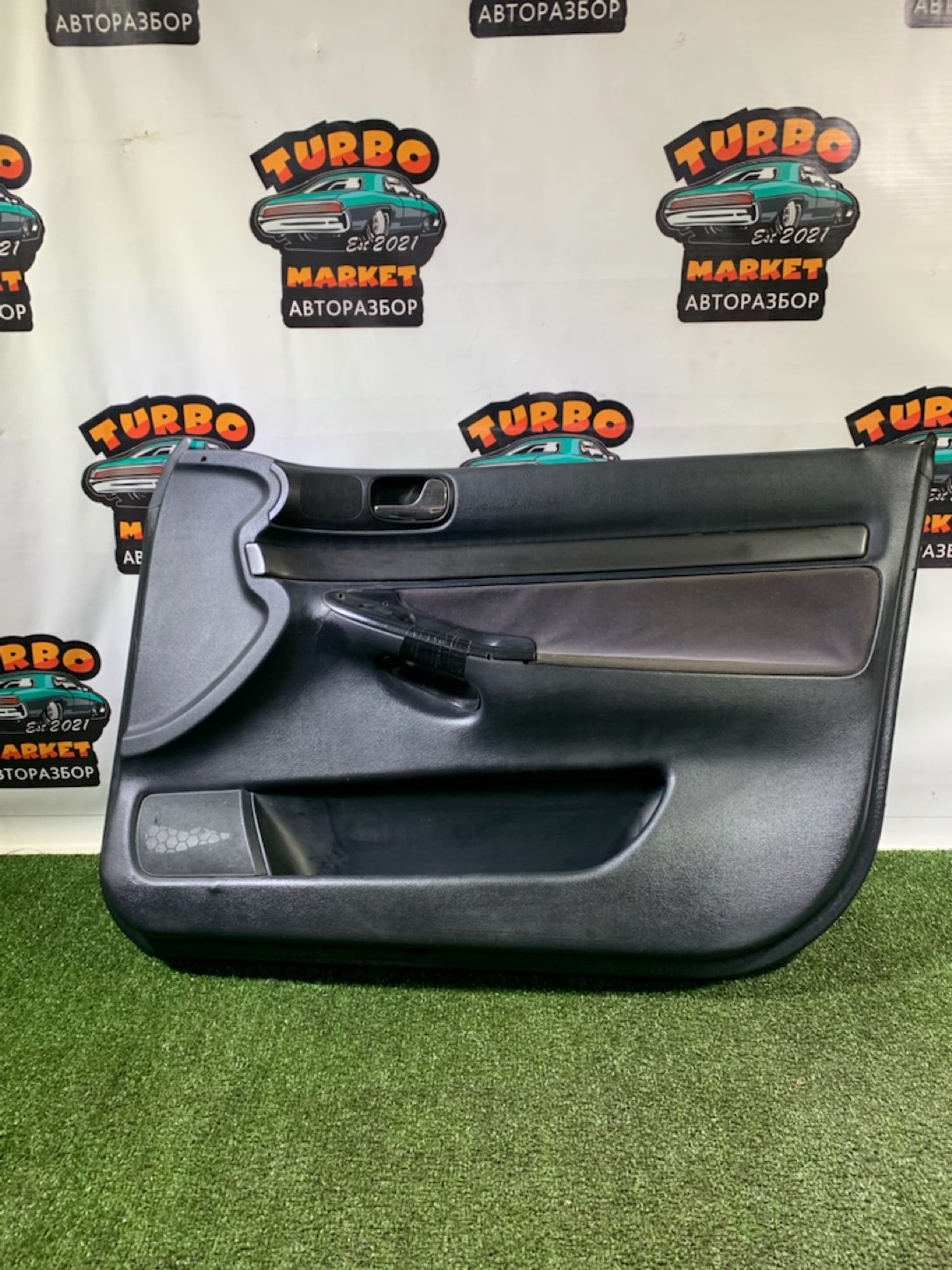 https://ycs.partsauto.market/partsauto-images/thmbs/userImages/7493bedda53ffbba18042670cc6fed05/part/e312ab80-fc5b-4772-b369-39d0395682ff_1737123311123.jpg