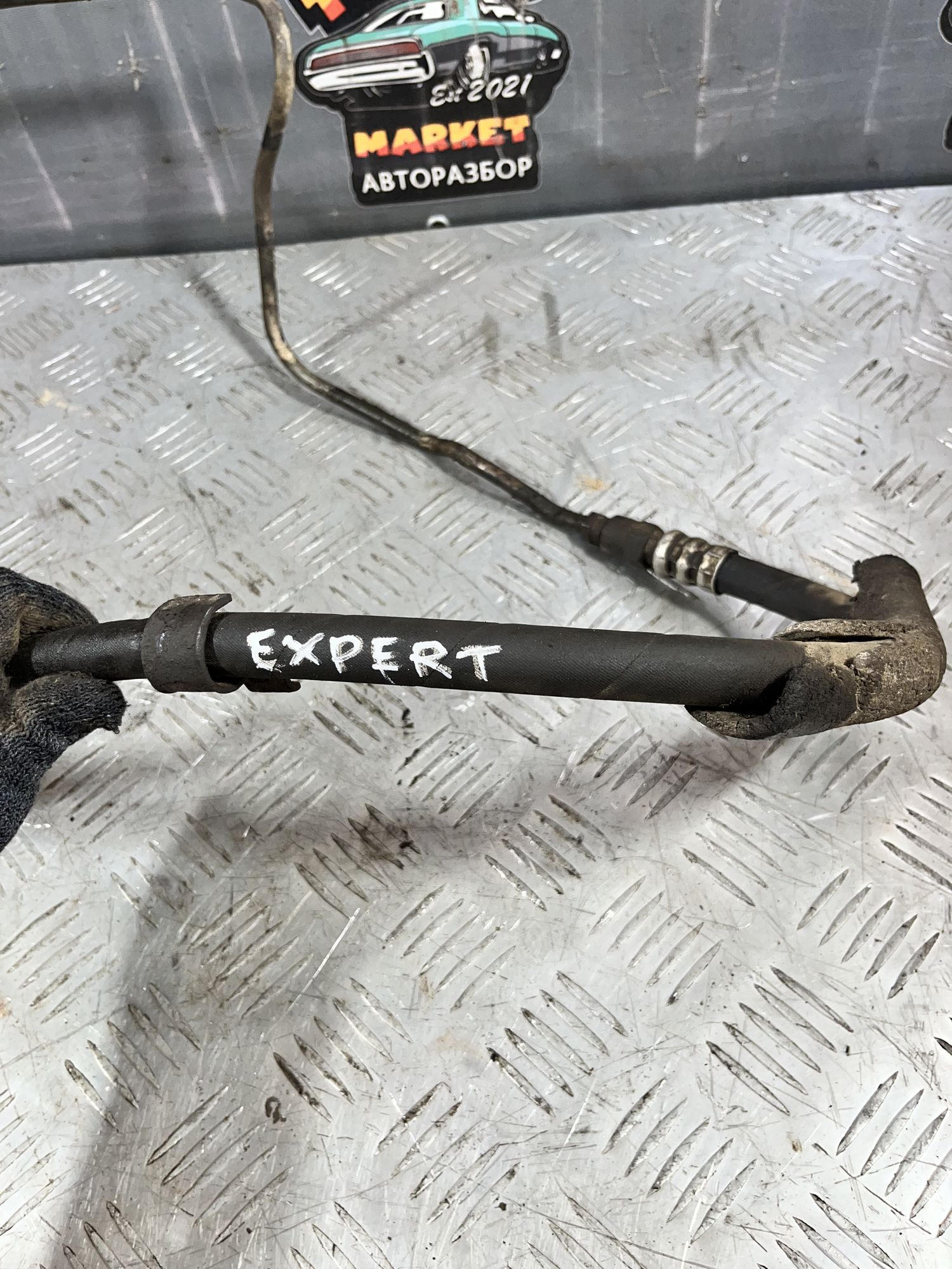 https://ycs.partsauto.market/partsauto-images/thmbs/userImages/7493bedda53ffbba18042670cc6fed05/part/e4079a97-f9f3-42c5-916c-1f7eef5d0c3e_1718283217384.jpg