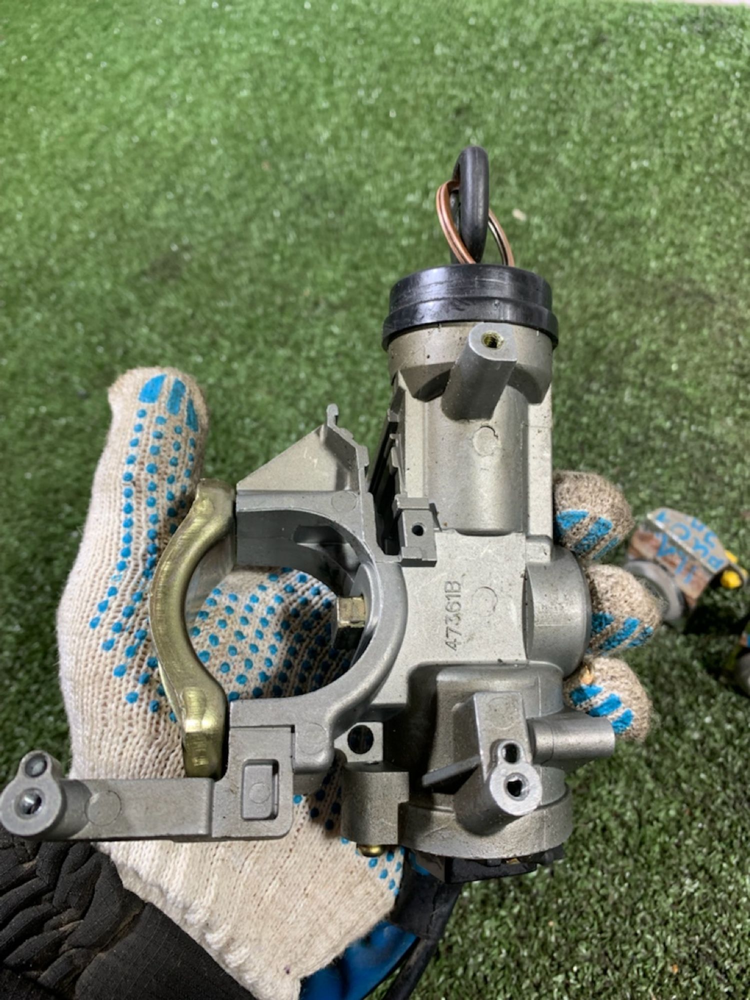 https://ycs.partsauto.market/partsauto-images/thmbs/userImages/7493bedda53ffbba18042670cc6fed05/part/e6c0ccc4-cd87-4729-9e9f-4846717ccbaf_1734507693937.jpg