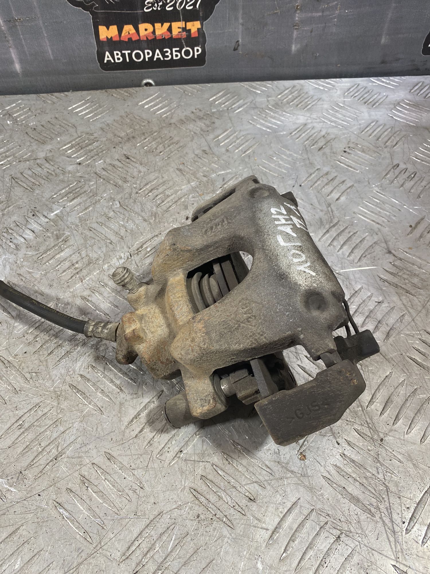 https://ycs.partsauto.market/partsauto-images/thmbs/userImages/7493bedda53ffbba18042670cc6fed05/part/e7ab4d99-5b4e-4ff0-9997-19fa30bd5642_1718796303876.jpg