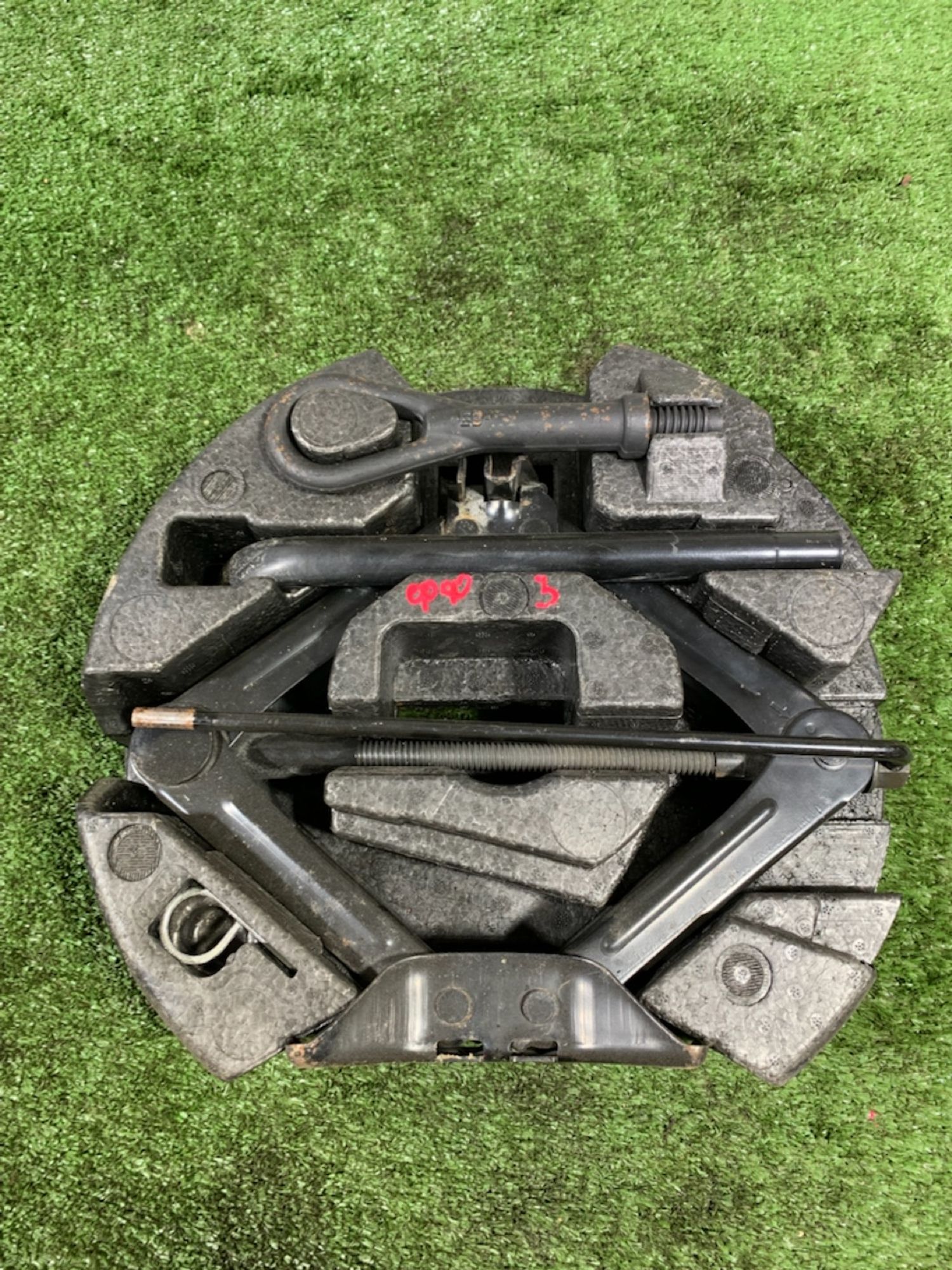 https://ycs.partsauto.market/partsauto-images/thmbs/userImages/7493bedda53ffbba18042670cc6fed05/part/e98e416a-07a9-400a-929e-52b47595e037_1741267371375.jpg