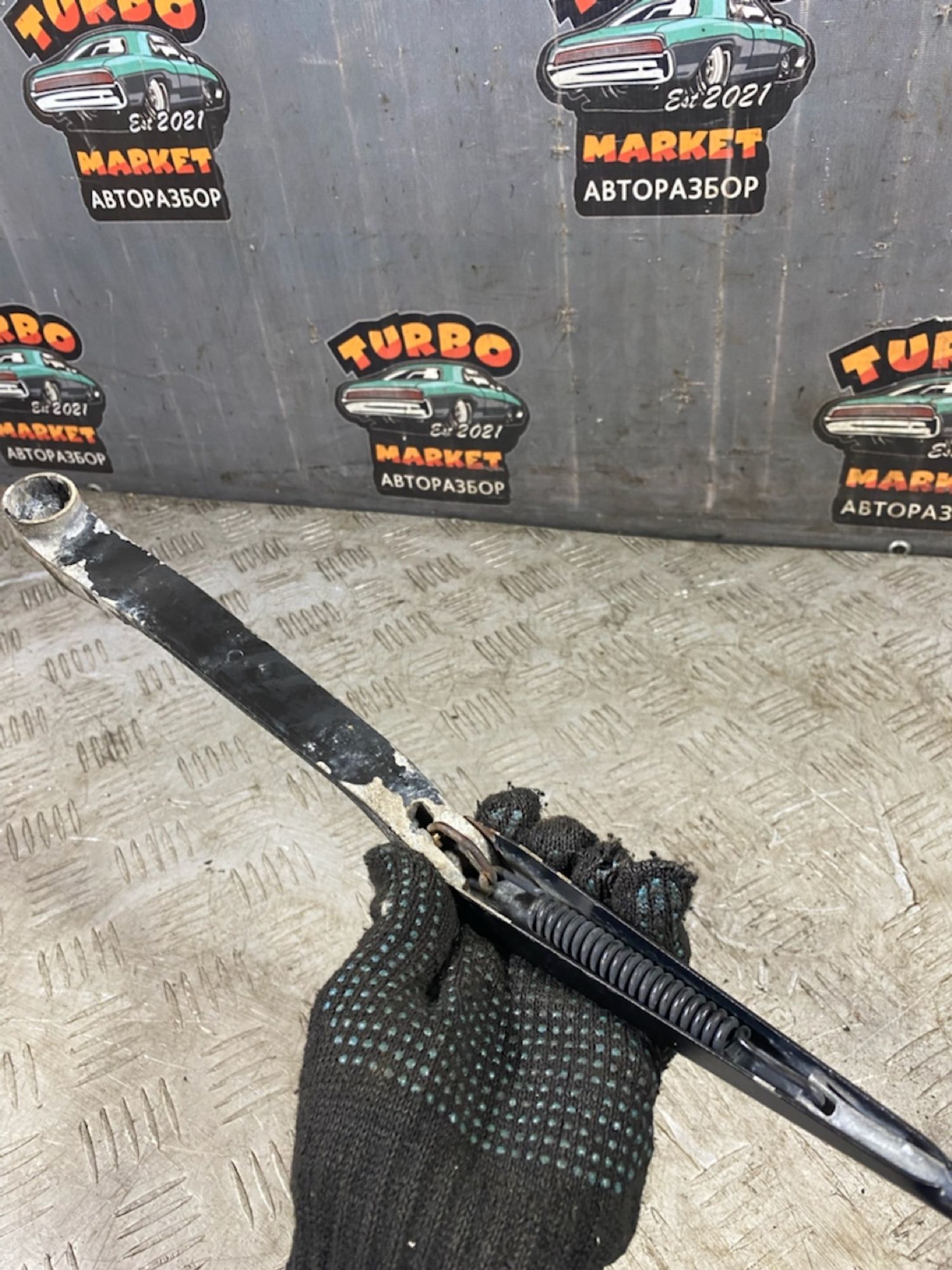 https://ycs.partsauto.market/partsauto-images/thmbs/userImages/7493bedda53ffbba18042670cc6fed05/part/e9f85da0-bdcf-4540-bb57-119b8f1b6f20_1724931552869.jpg