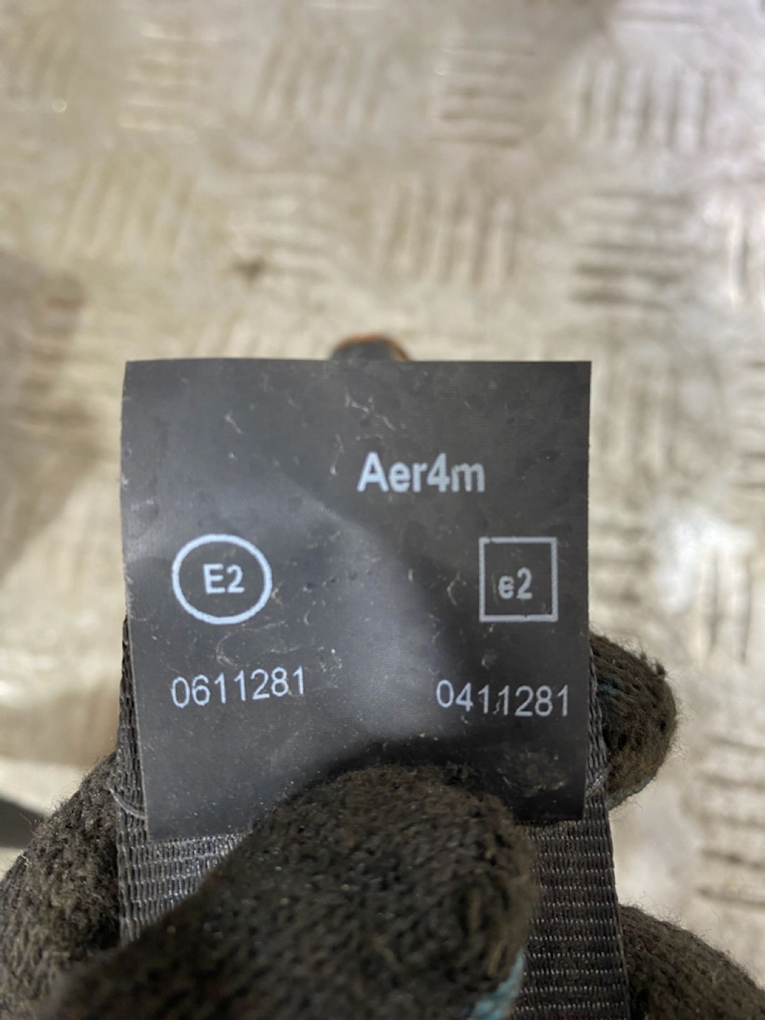 https://ycs.partsauto.market/partsauto-images/thmbs/userImages/7493bedda53ffbba18042670cc6fed05/part/edd8a1c5-22e8-4530-83ef-a23c9472380b_1723649362149.jpg