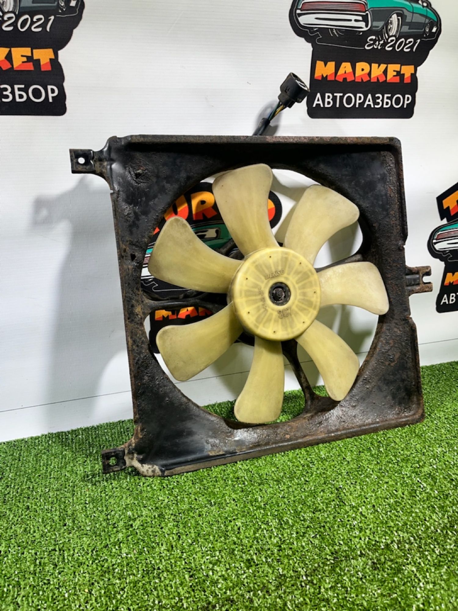 https://ycs.partsauto.market/partsauto-images/thmbs/userImages/7493bedda53ffbba18042670cc6fed05/part/eed3a617-e6d4-46e4-a821-c4f4c9413da0_1732282649194.jpg