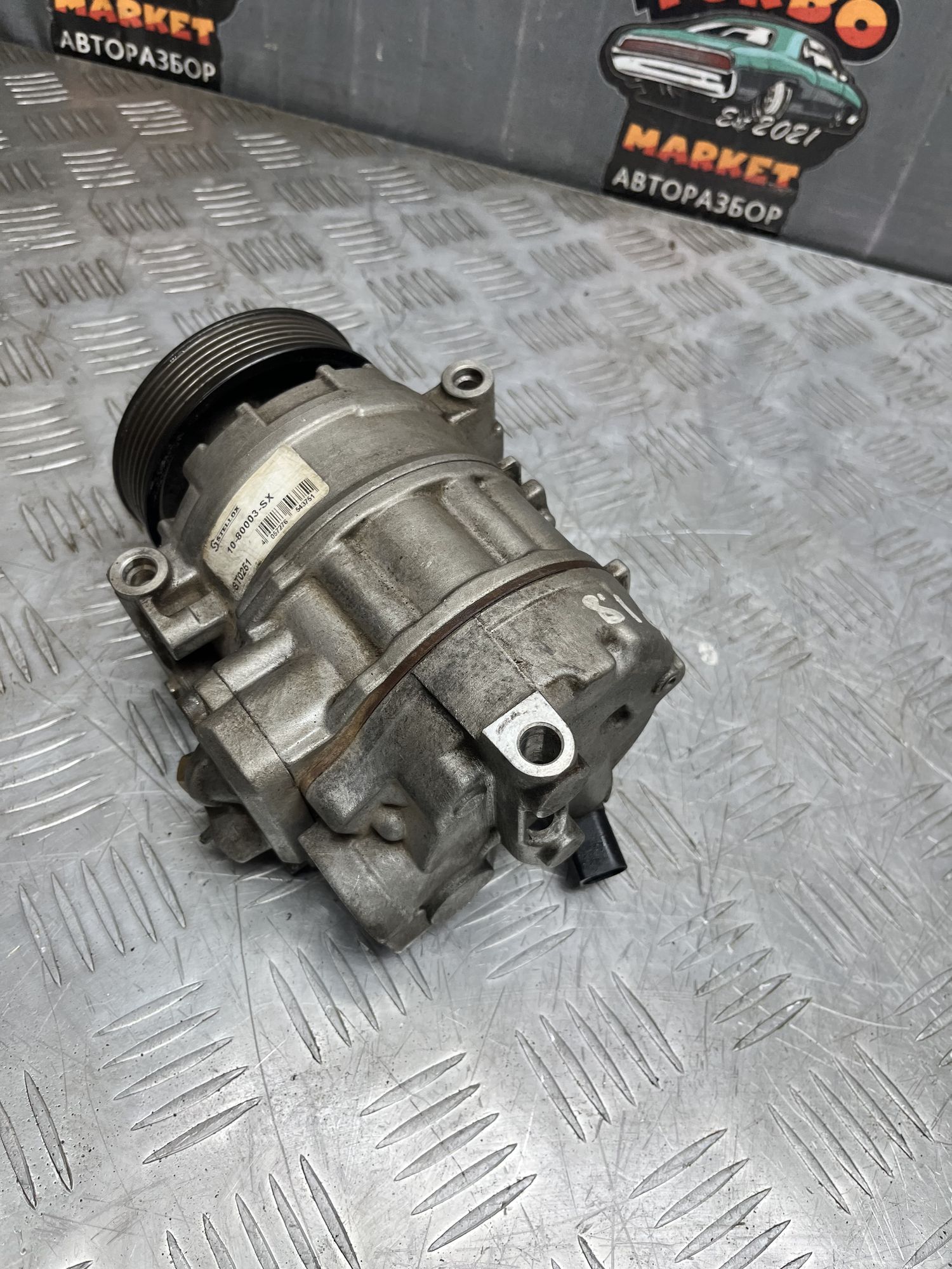 https://ycs.partsauto.market/partsauto-images/thmbs/userImages/7493bedda53ffbba18042670cc6fed05/part/ef098754-da94-4087-b09b-05a67201a9d2_1717674425803.jpg