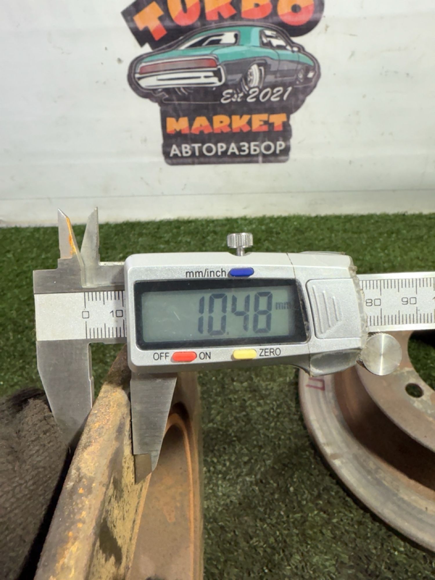 https://ycs.partsauto.market/partsauto-images/thmbs/userImages/7493bedda53ffbba18042670cc6fed05/part/f0a651a0-6757-4bb7-9080-0dab08e1398b_1747056500558.jpg