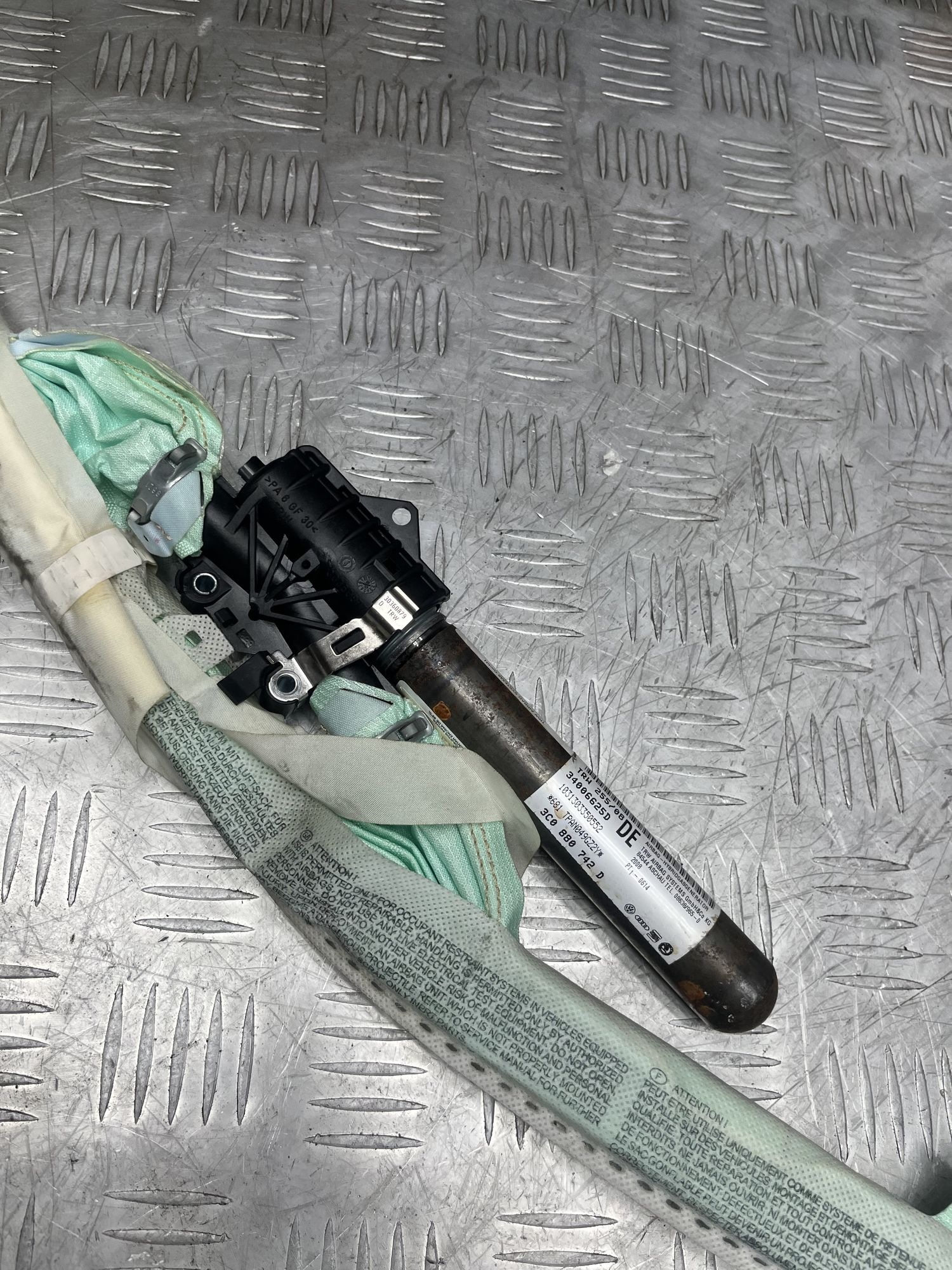 https://ycs.partsauto.market/partsauto-images/thmbs/userImages/7493bedda53ffbba18042670cc6fed05/part/f167c7c7-4779-47c8-ae09-c396e66e6bfa_1718026210433.jpg