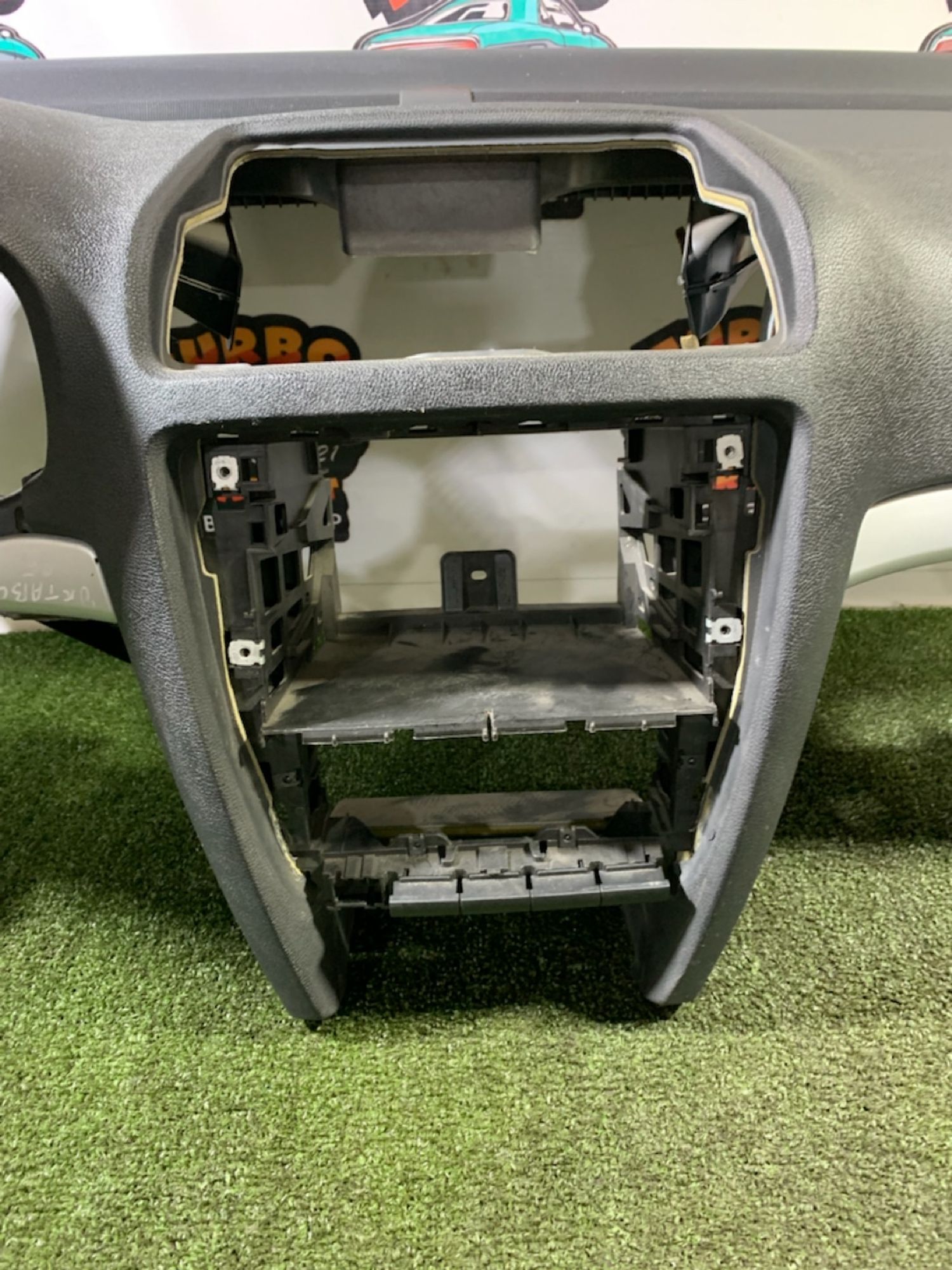 https://ycs.partsauto.market/partsauto-images/thmbs/userImages/7493bedda53ffbba18042670cc6fed05/part/f1ff02cb-da18-4416-9e96-f6f62a5832c0_1738068445507.jpg