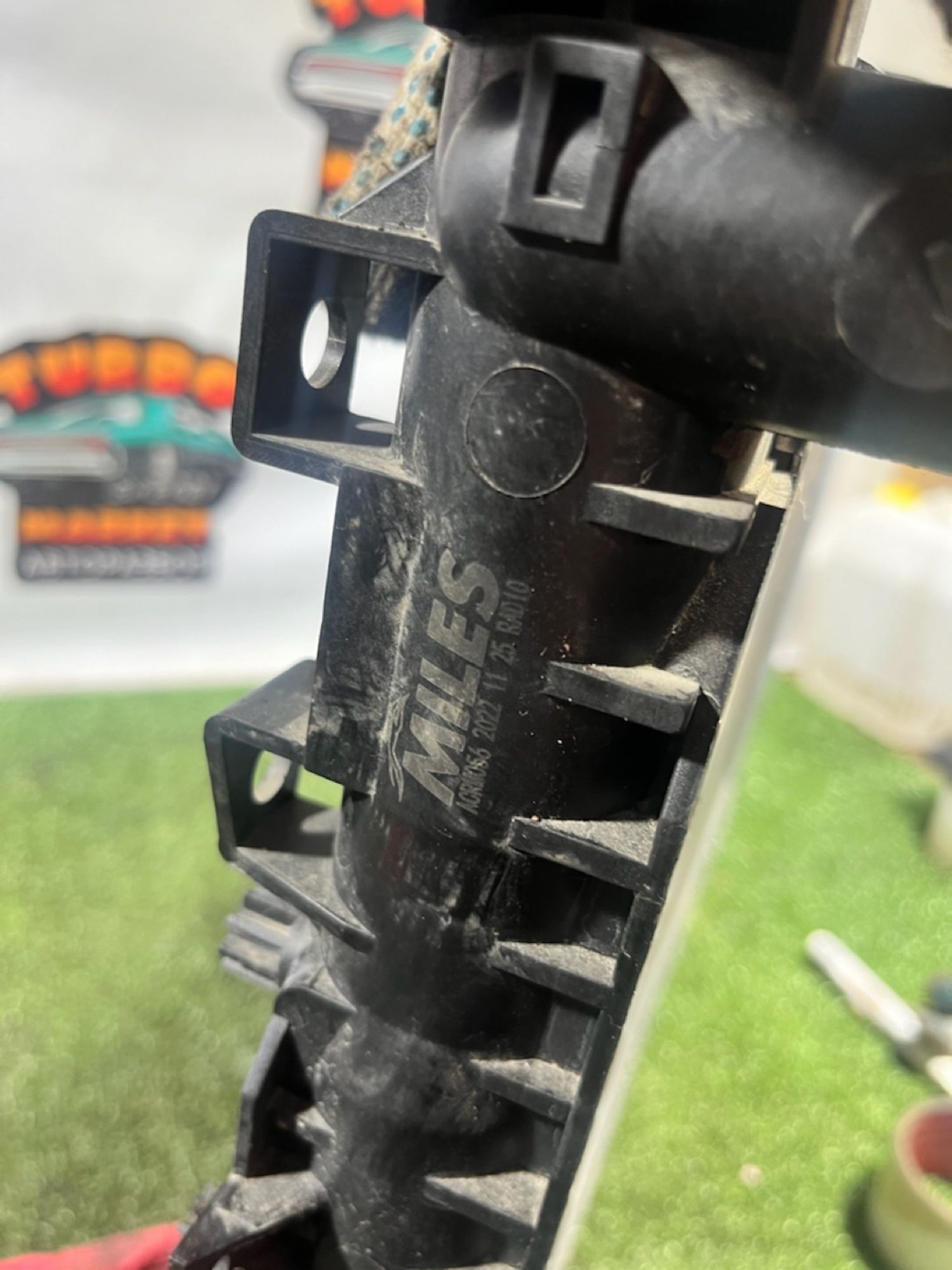 https://ycs.partsauto.market/partsauto-images/thmbs/userImages/7493bedda53ffbba18042670cc6fed05/part/f480a54c-f33b-4707-8998-de0411361700_1733916016647.jpg