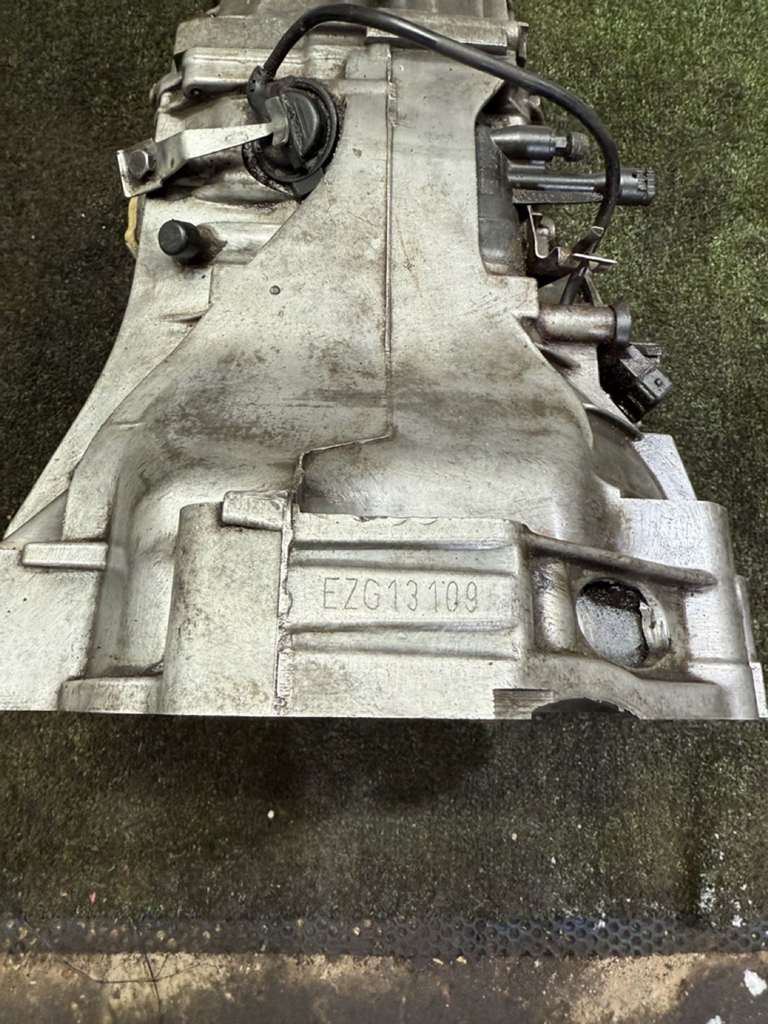 https://ycs.partsauto.market/partsauto-images/thmbs/userImages/7493bedda53ffbba18042670cc6fed05/part/f548eb6b-a134-46b6-82c1-81197e561a0c_1734346007667.jpg