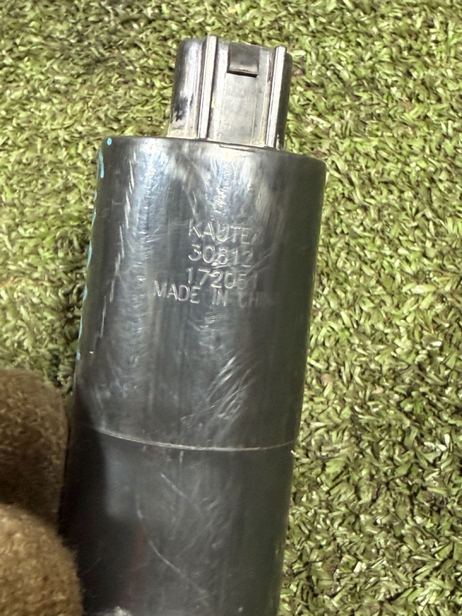 https://ycs.partsauto.market/partsauto-images/thmbs/userImages/7493bedda53ffbba18042670cc6fed05/part/f580d212-fc1e-483e-bc5b-5728258ae51a_1736249245123.jpg