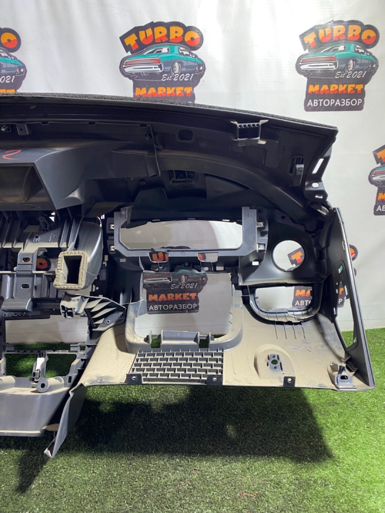 https://ycs.partsauto.market/partsauto-images/thmbs/userImages/7493bedda53ffbba18042670cc6fed05/part/f5d5c06c-a2b0-4424-9ac7-5945b6e5e3e9_1746442718719.jpg