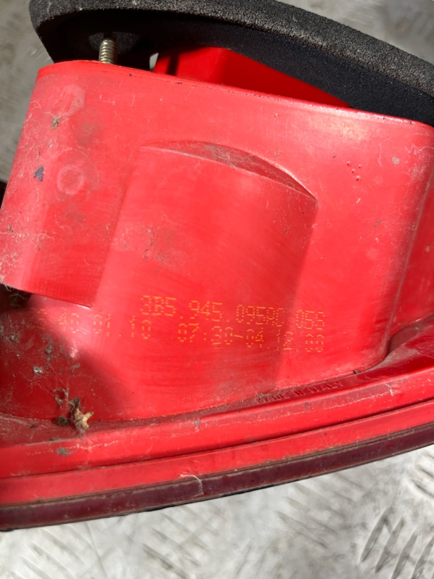 https://ycs.partsauto.market/partsauto-images/thmbs/userImages/7493bedda53ffbba18042670cc6fed05/part/f6306cbb-610b-4007-ba69-dcedc6dfe007_1721302256109.jpg