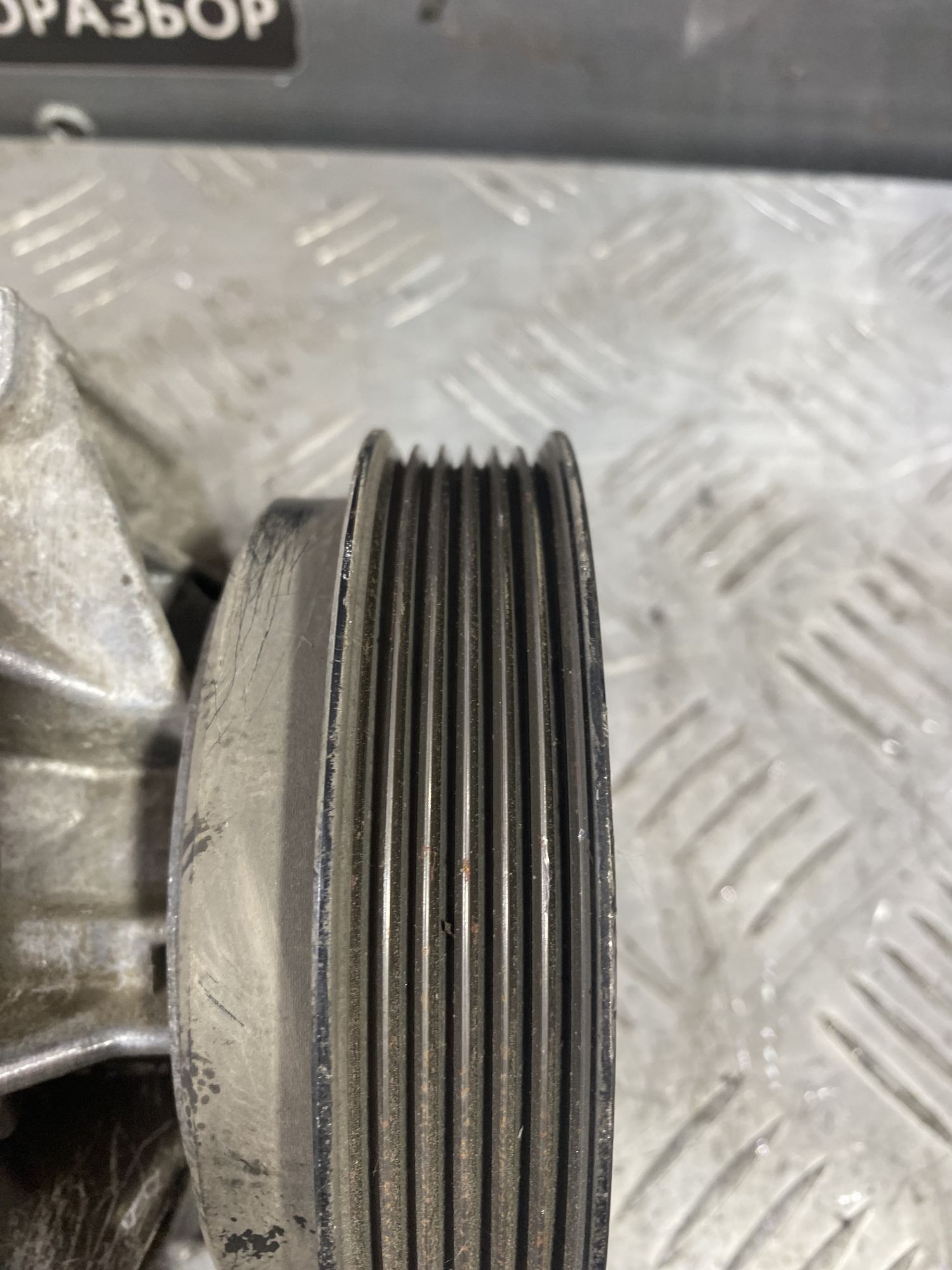 https://ycs.partsauto.market/partsauto-images/thmbs/userImages/7493bedda53ffbba18042670cc6fed05/part/fa5aa414-5845-4eed-ac48-59f6bc095515_1718798169206.jpg