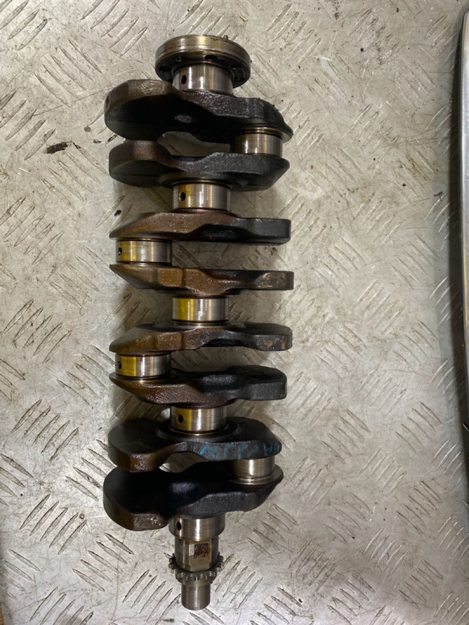 https://ycs.partsauto.market/partsauto-images/thmbs/userImages/7493bedda53ffbba18042670cc6fed05/part/fbb4b288-6747-4d1d-a0ac-1d6e2115add2_1722599750031.jpg