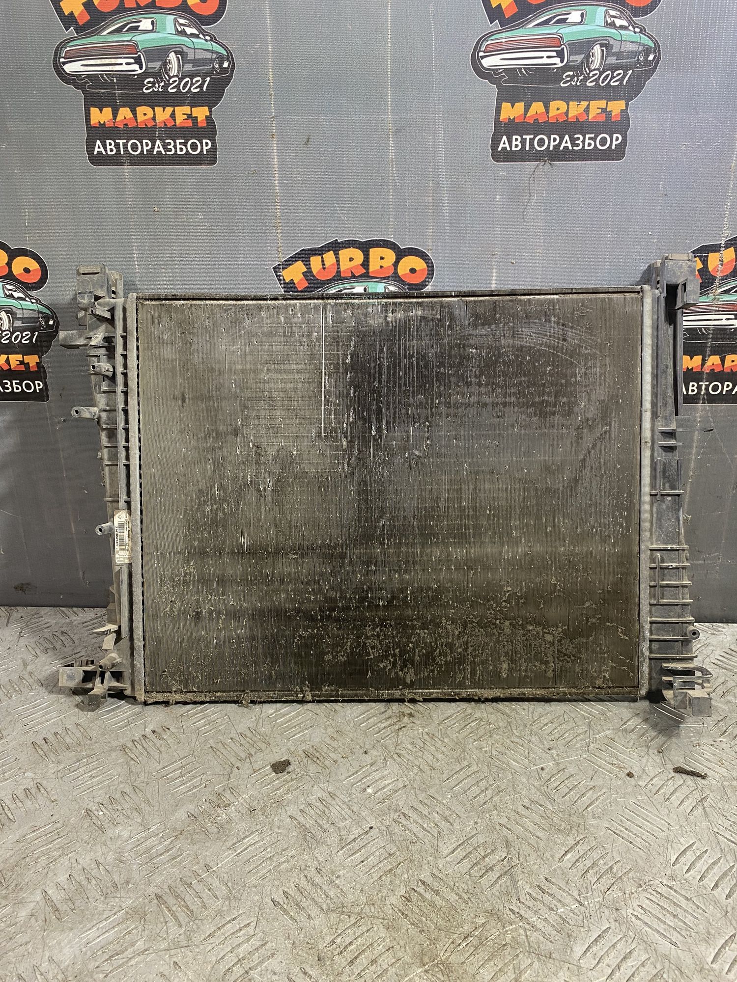 https://ycs.partsauto.market/partsauto-images/thmbs/userImages/7493bedda53ffbba18042670cc6fed05/part/fd96a440-9c67-41f1-9c83-973d12f137aa_1719316931752.jpg