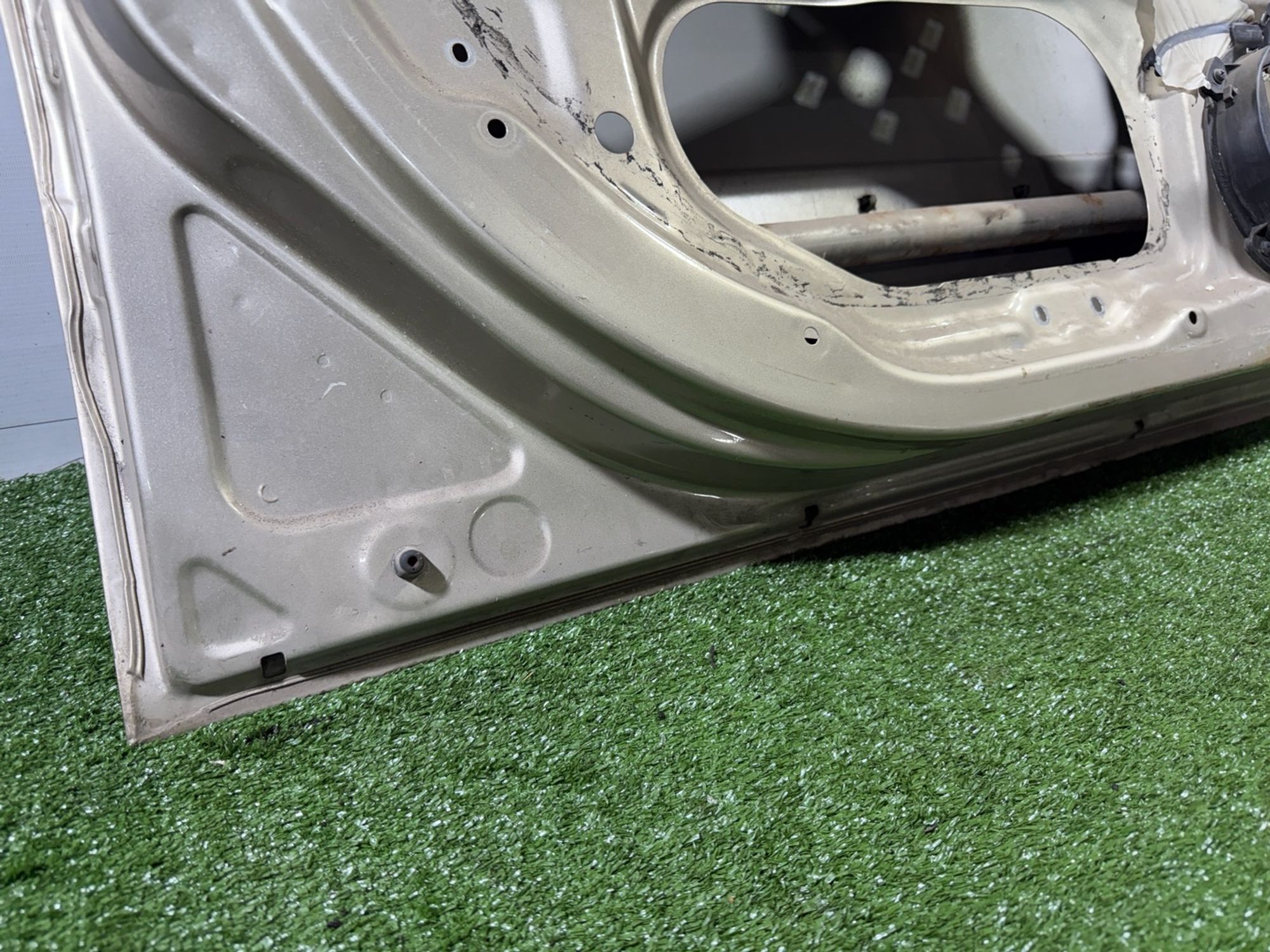 https://ycs.partsauto.market/partsauto-images/thmbs/userImages/7493bedda53ffbba18042670cc6fed05/part/fedfe585-5e8e-4be8-8bdf-488d6dca9483_1740138389932.jpg