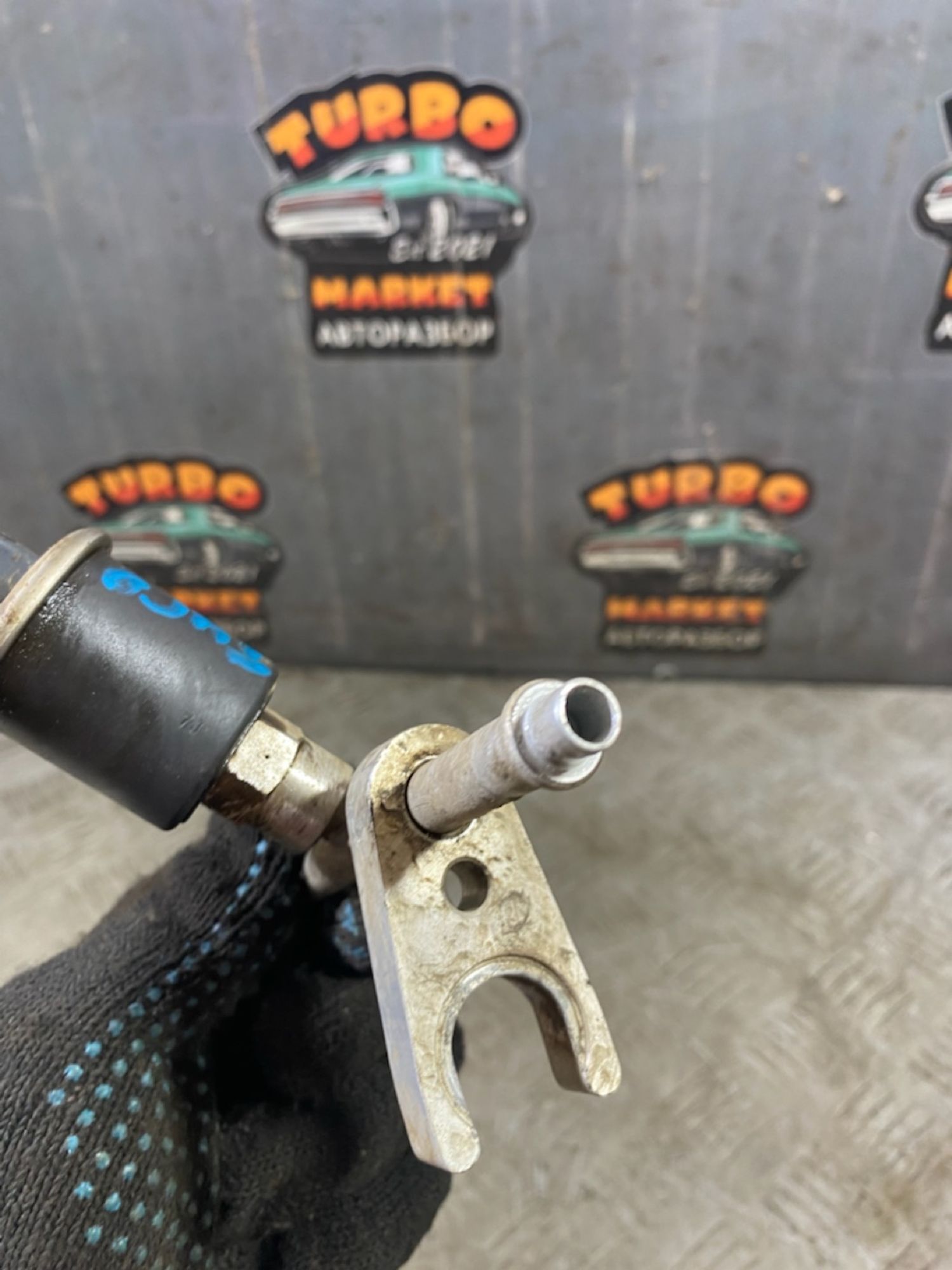 https://ycs.partsauto.market/partsauto-images/thmbs/userImages/7493bedda53ffbba18042670cc6fed05/part/ff27cd5f-86e1-4439-9c78-1a079f68cba6_1724930731053.jpg