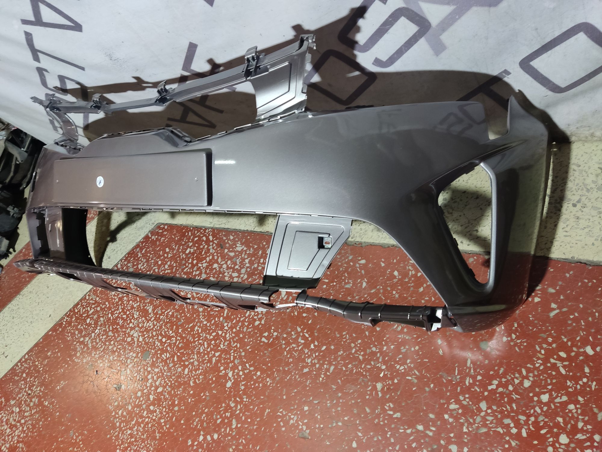 https://ycs.partsauto.market/partsauto-images/thmbs/userImages/74a0fe20680237d5443558fd278b4380/part/f962ef2a-f802-4a53-8238-af1f78b45033_1720082325486.jpg