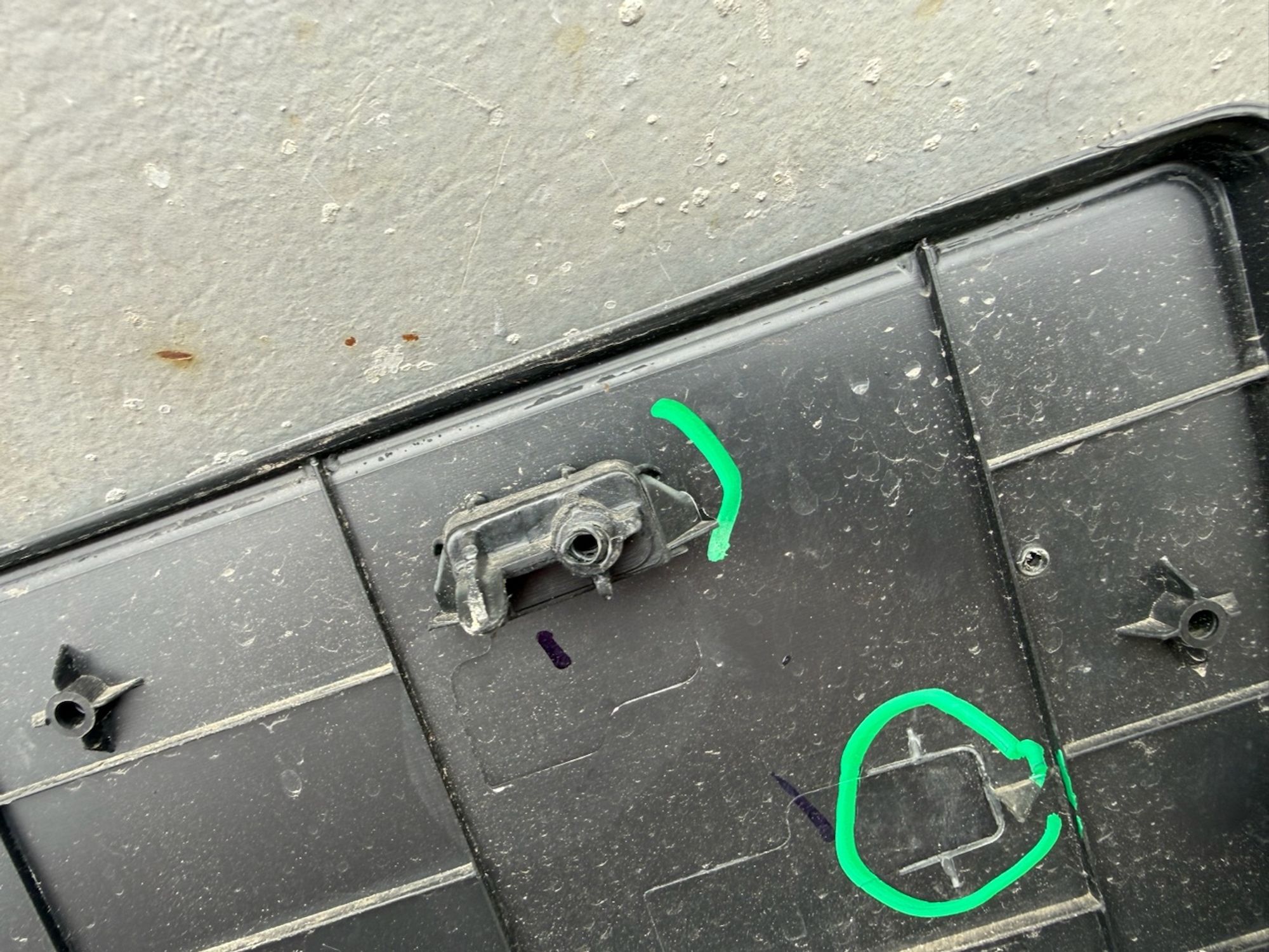 https://ycs.partsauto.market/partsauto-images/thmbs/userImages/74b999aff9da8d5a09f9ff26dc196135/part/01f35b22-3118-4b3d-ab8b-30cbba1b5ed0_1786969325734.jpg