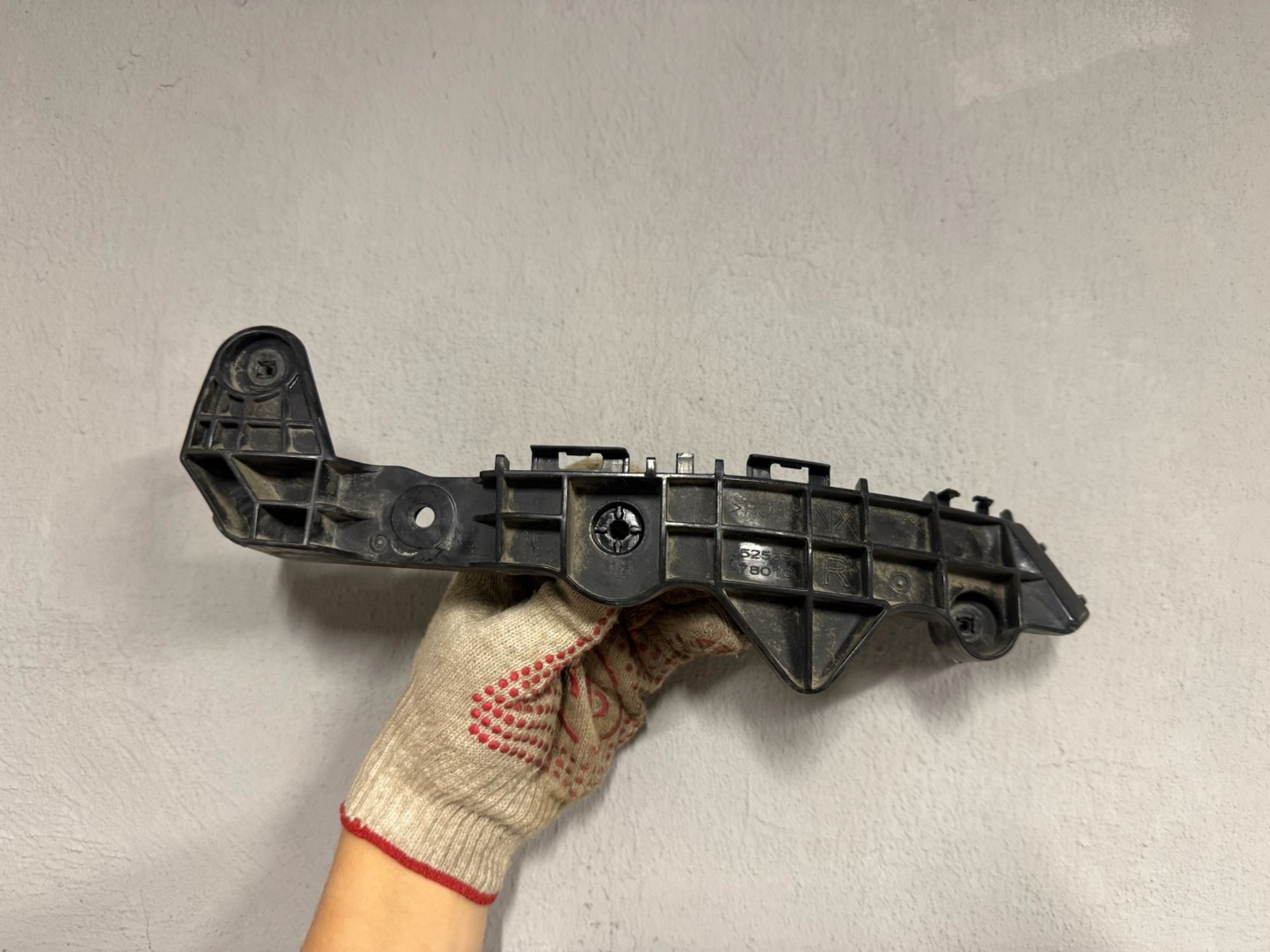 https://ycs.partsauto.market/partsauto-images/thmbs/userImages/74b999aff9da8d5a09f9ff26dc196135/part/0e239d4b-58d8-44e2-9ad4-5b697c9858e2_1789115142631.jpg