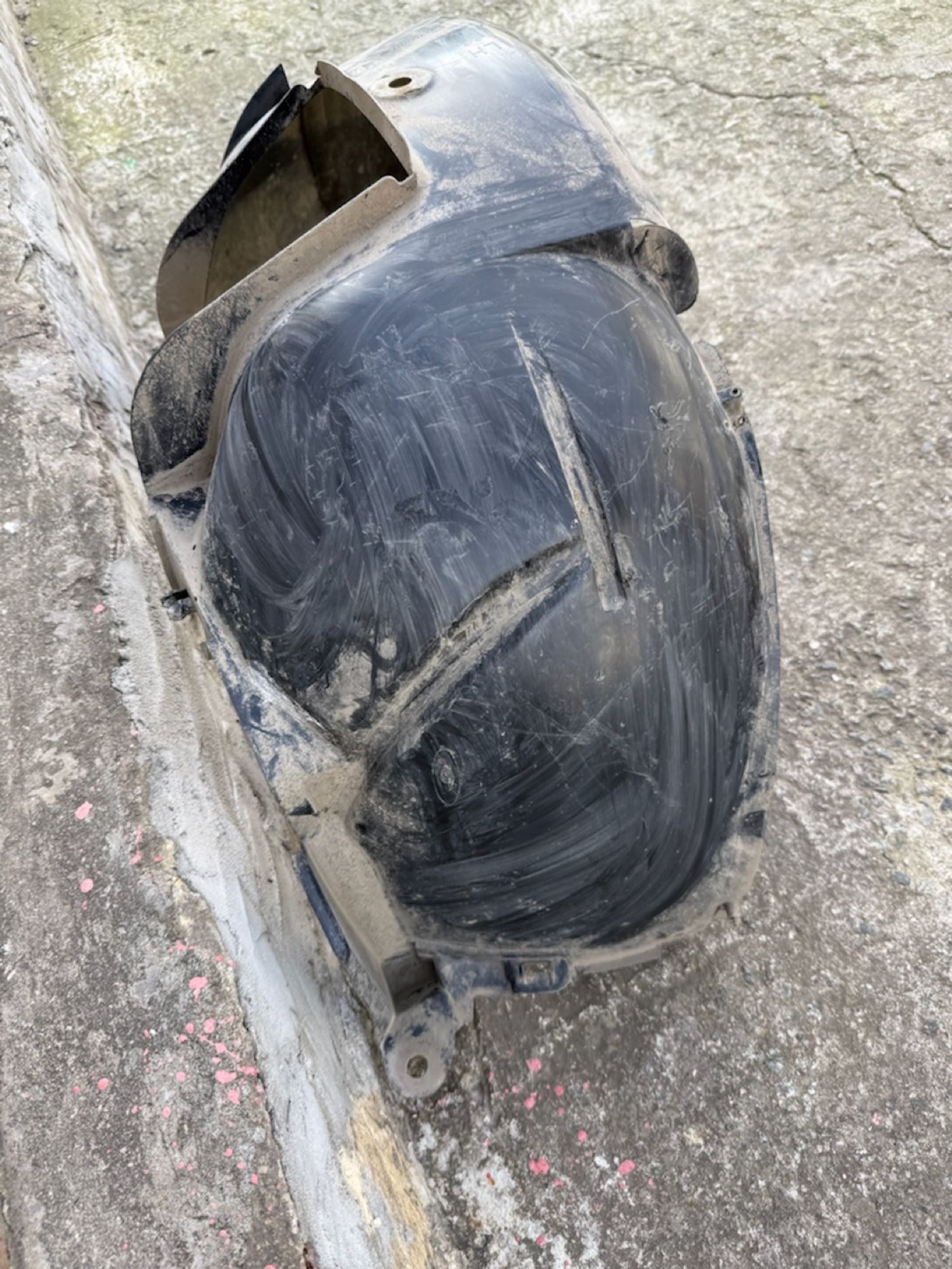 https://ycs.partsauto.market/partsauto-images/thmbs/userImages/74b999aff9da8d5a09f9ff26dc196135/part/1ac3f143-1c58-4d58-8270-eab7fc83a60b_1786290723310.jpg